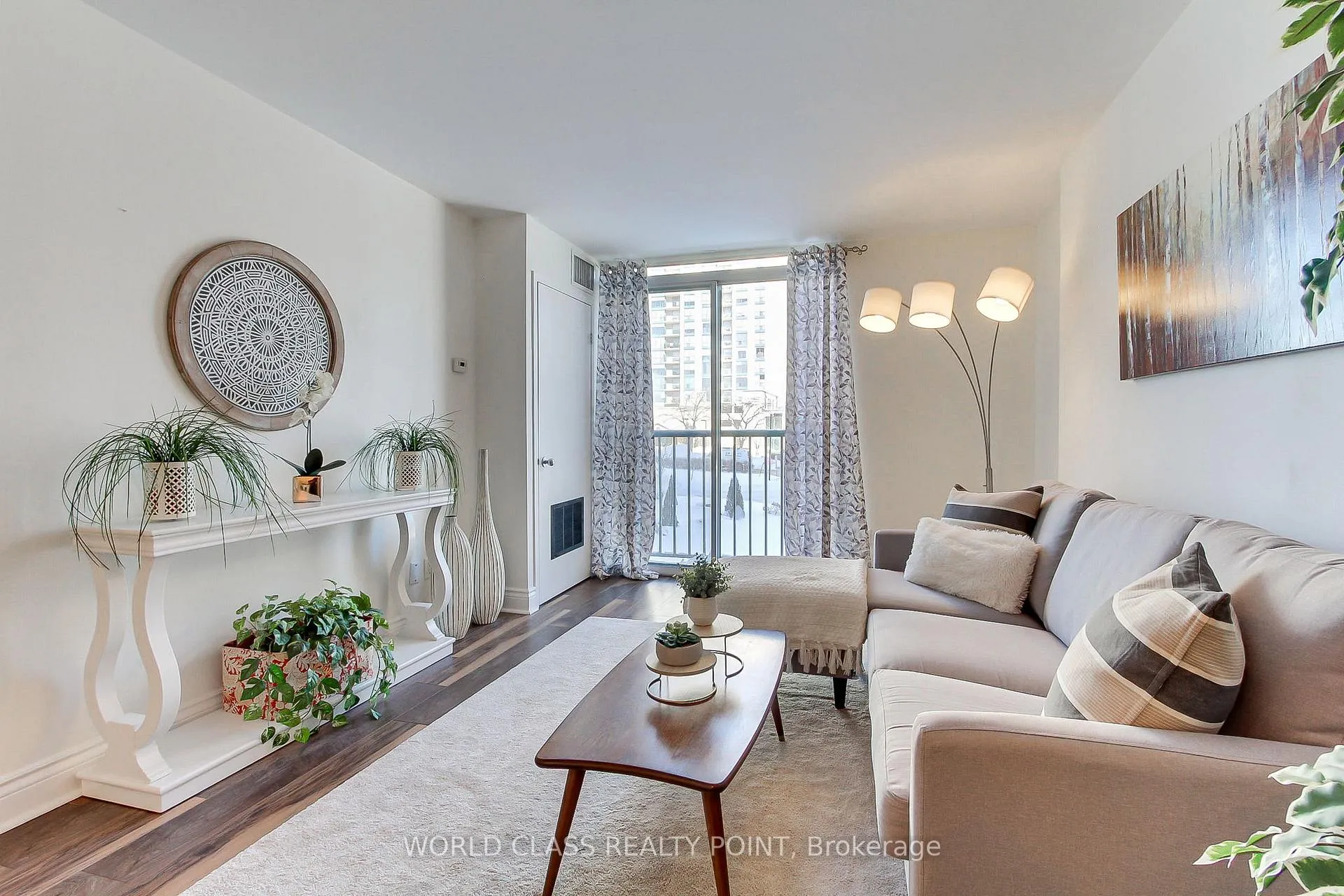 Photo 10 of Unit 207, 75 Ellen Street, Barrie, City Centre — HOMEH