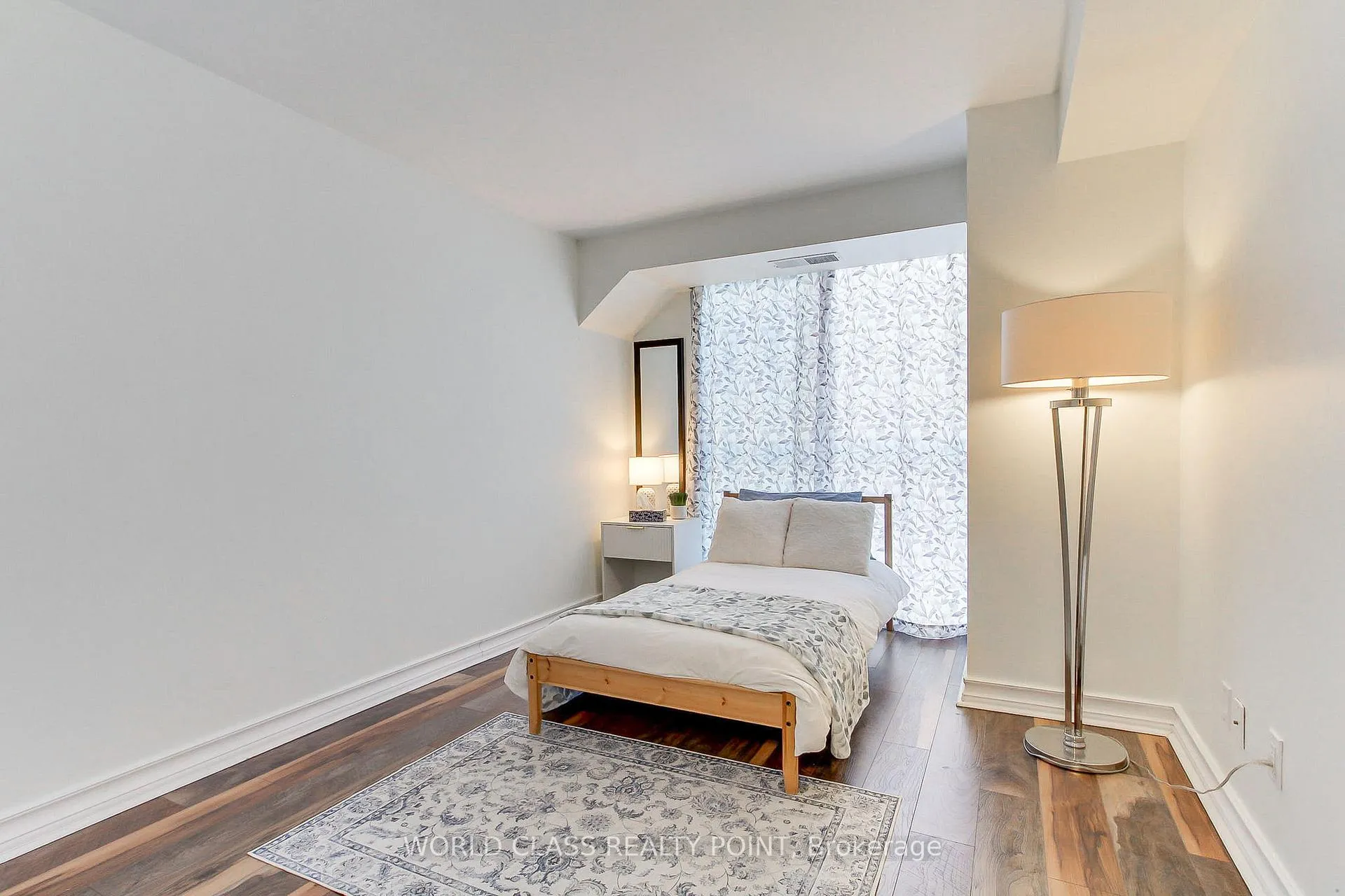 Photo 17 of Unit 207, 75 Ellen Street, Barrie, City Centre — HOMEH