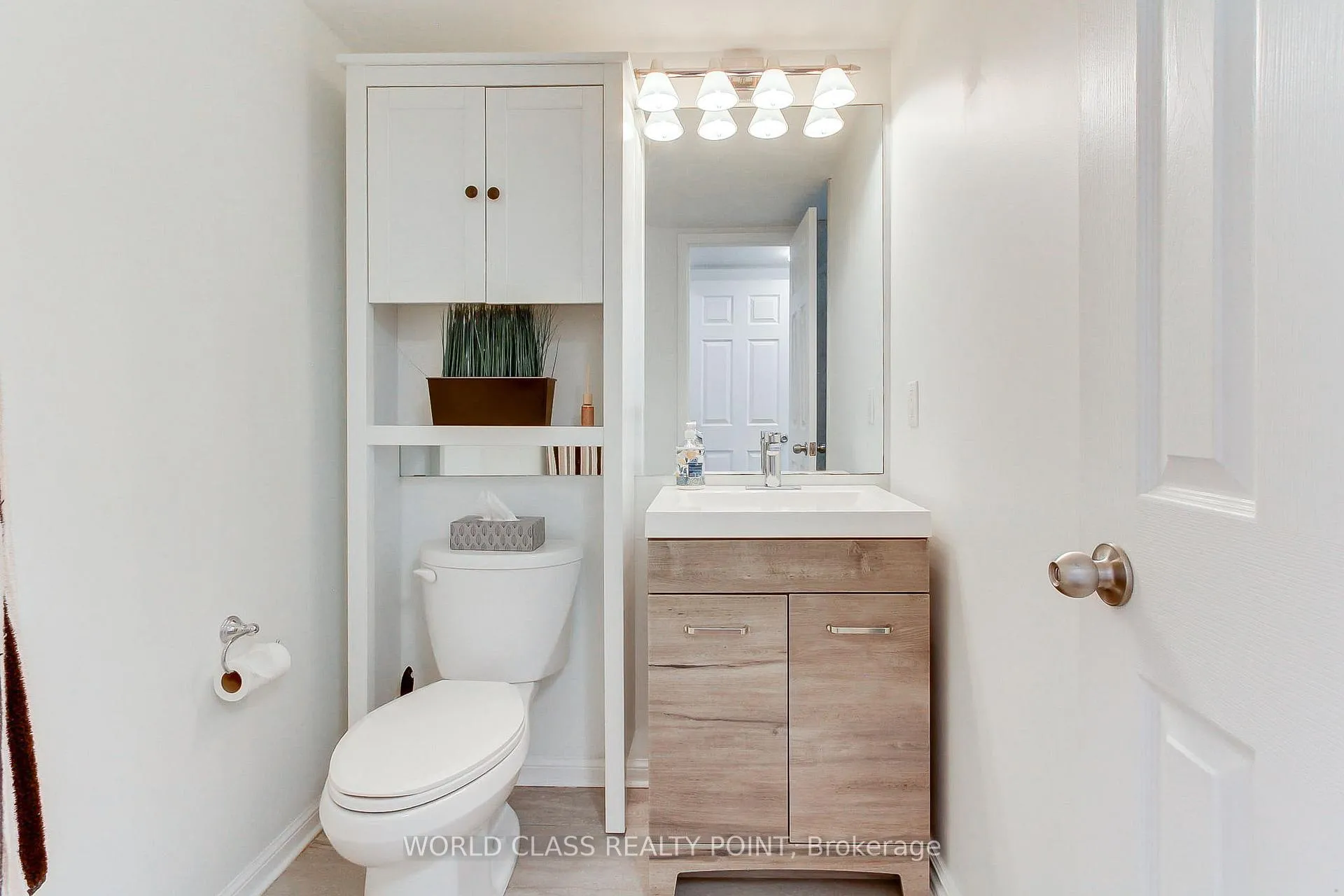 Photo 18 of Unit 207, 75 Ellen Street, Barrie, City Centre — HOMEH