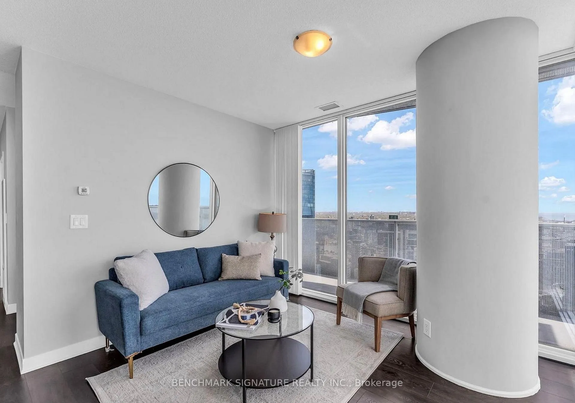 Photo 9 of Unit 6007, 88 Harbour Street, Toronto, Waterfront Communities — HOMEH