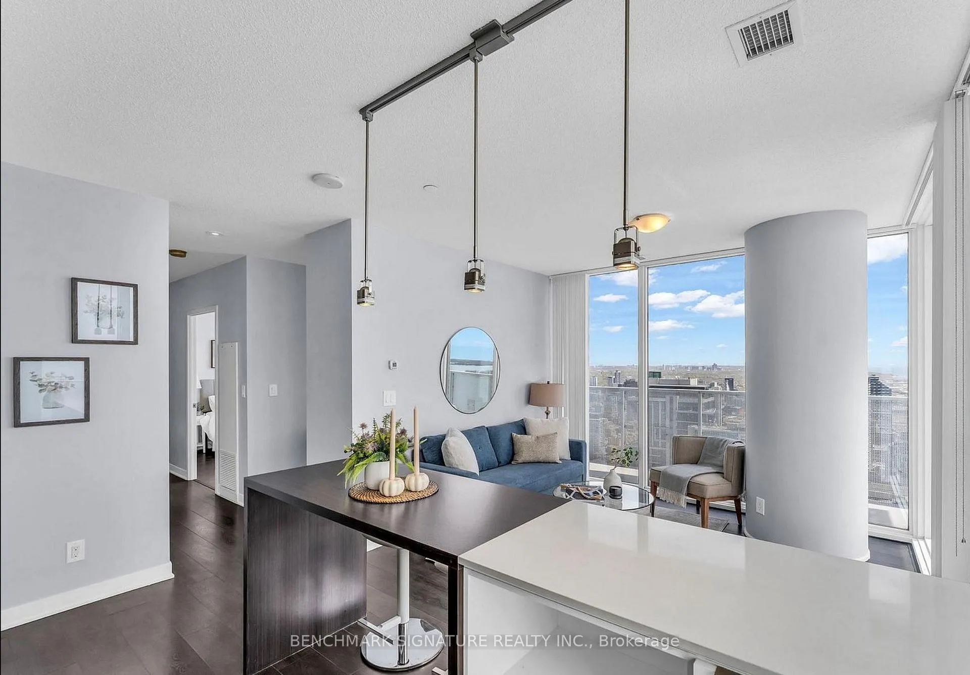 Photo 12 of Unit 6007, 88 Harbour Street, Toronto, Waterfront Communities — HOMEH