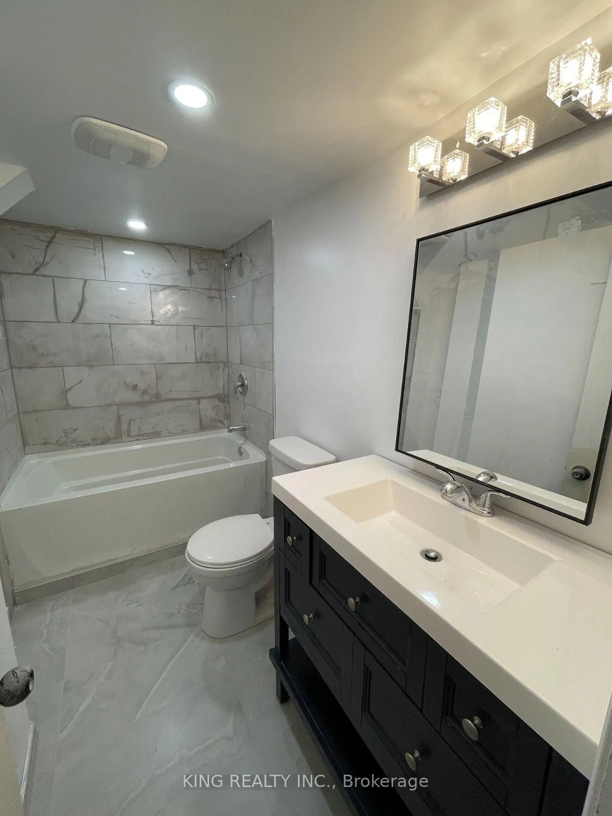 Photo 15 of Unit BSMT, 728 Down Crescent, Oshawa, Donevan — HOMEH