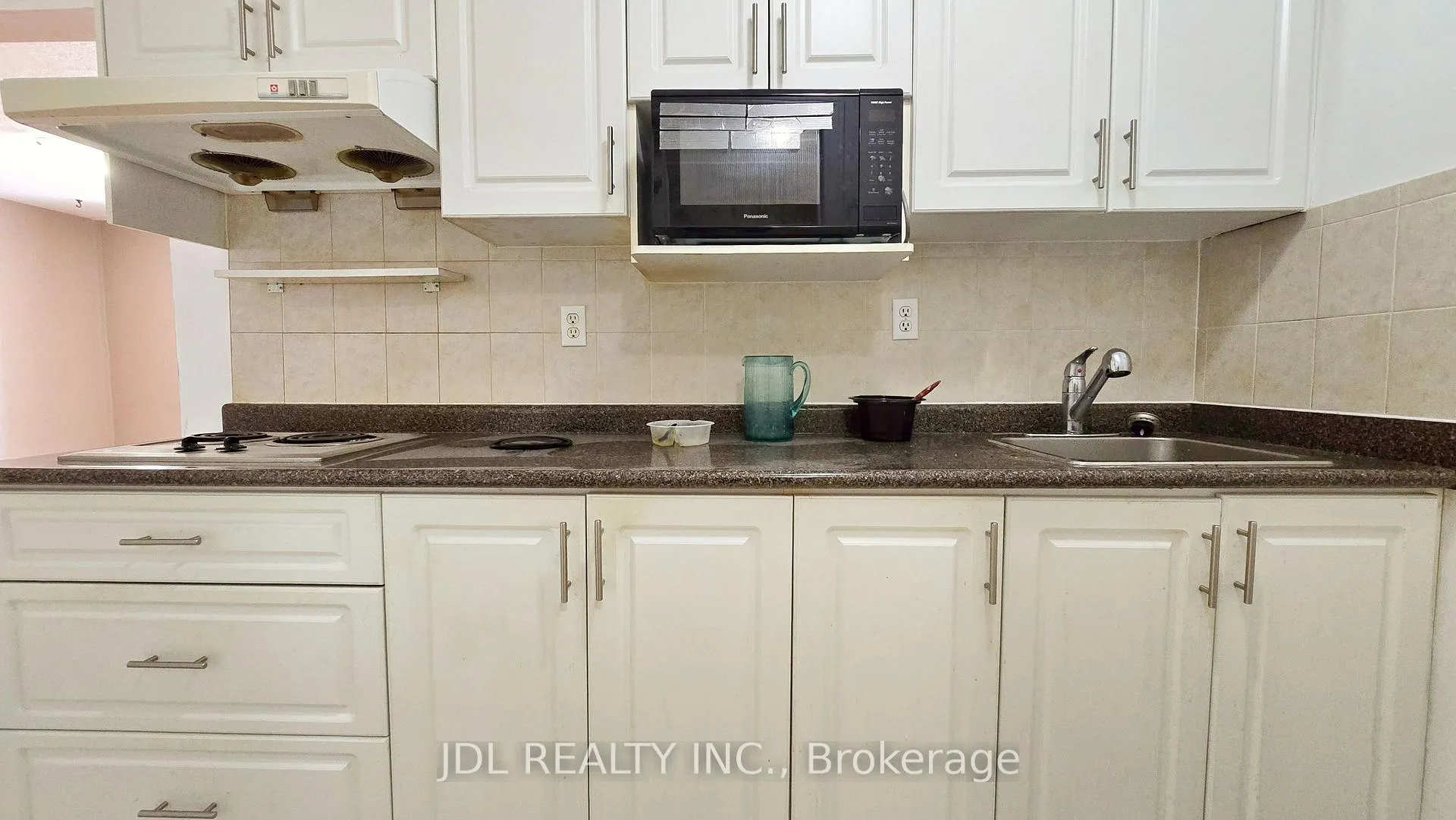 Photo 7 of 233 Fairglen Avenue, Scarborough, Tam O'Shanter-Sullivan — HOMEH