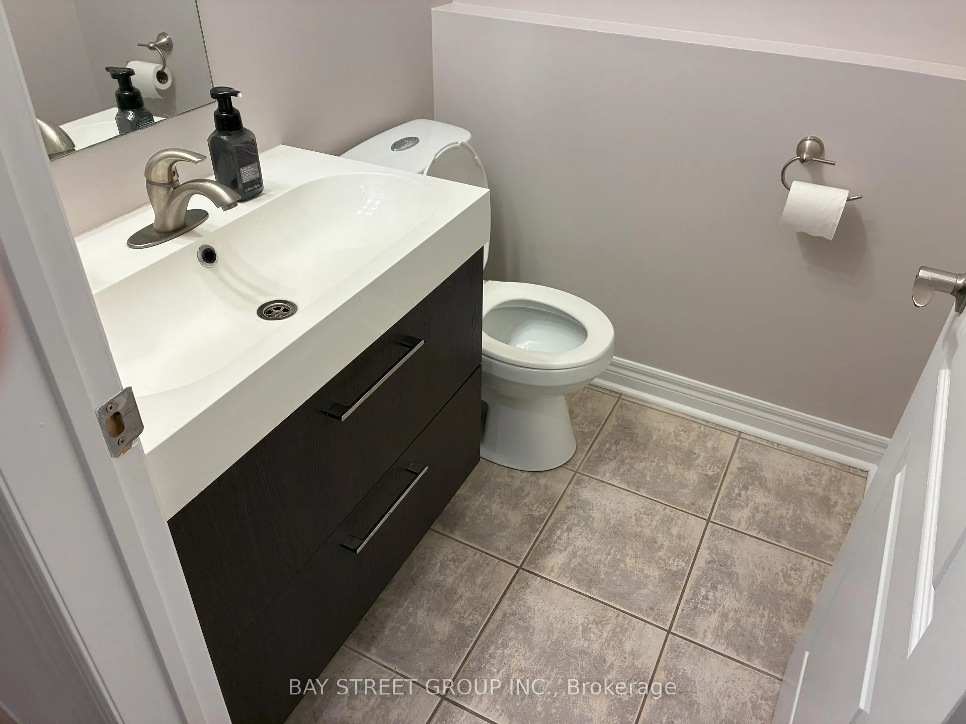 Photo 35 of 85 Kimono Crescent, Richmond Hill, Rouge Woods — HOMEH