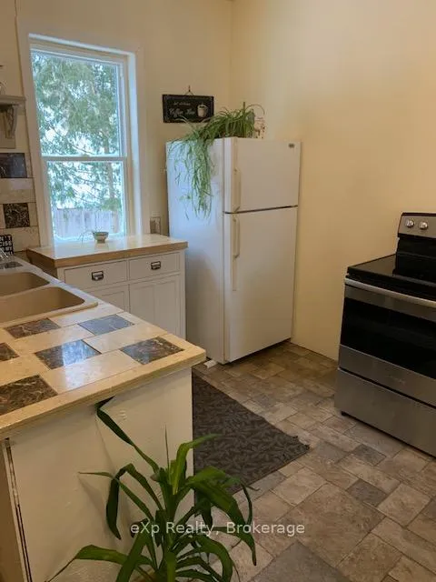 Photo 4 of 145 3rd Avenue SE, Arran-Elderslie — HOMEH