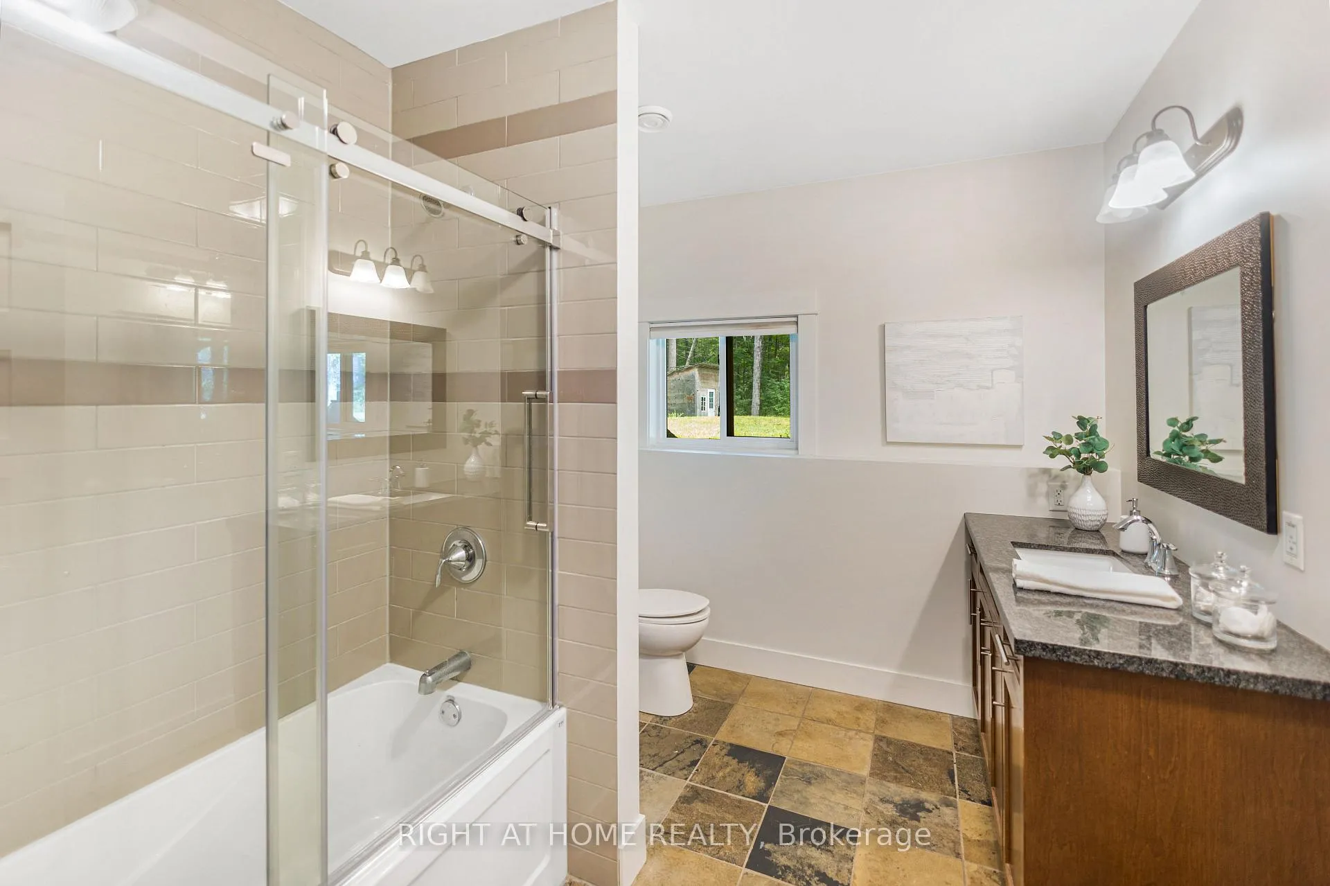 Photo 44 of 590 Golf Course Road, Douro-Dummer — HOMEH