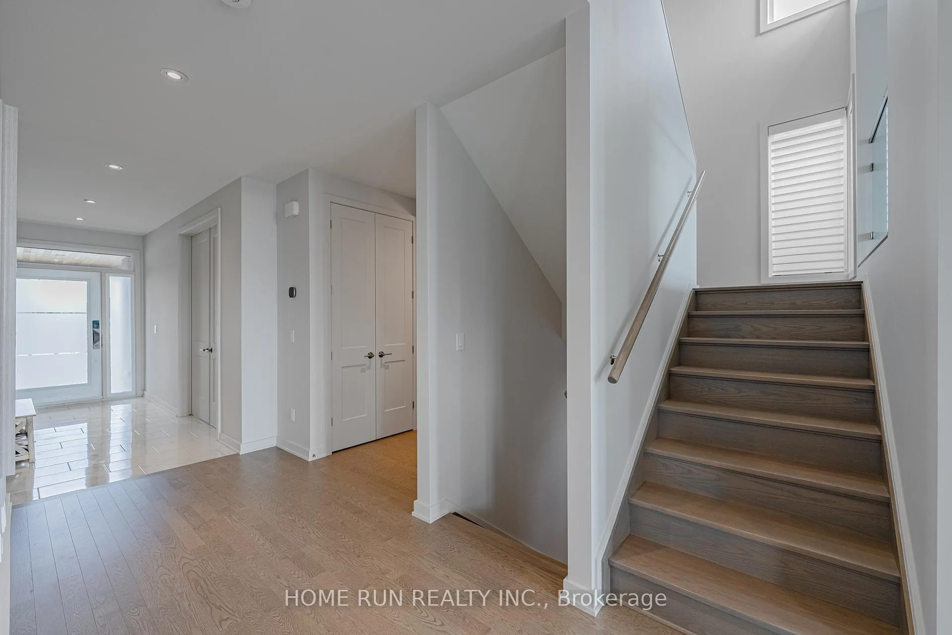 Photo 6 of 314 Shuttleworth Drive, Ottawa, Leitrim — HOMEH