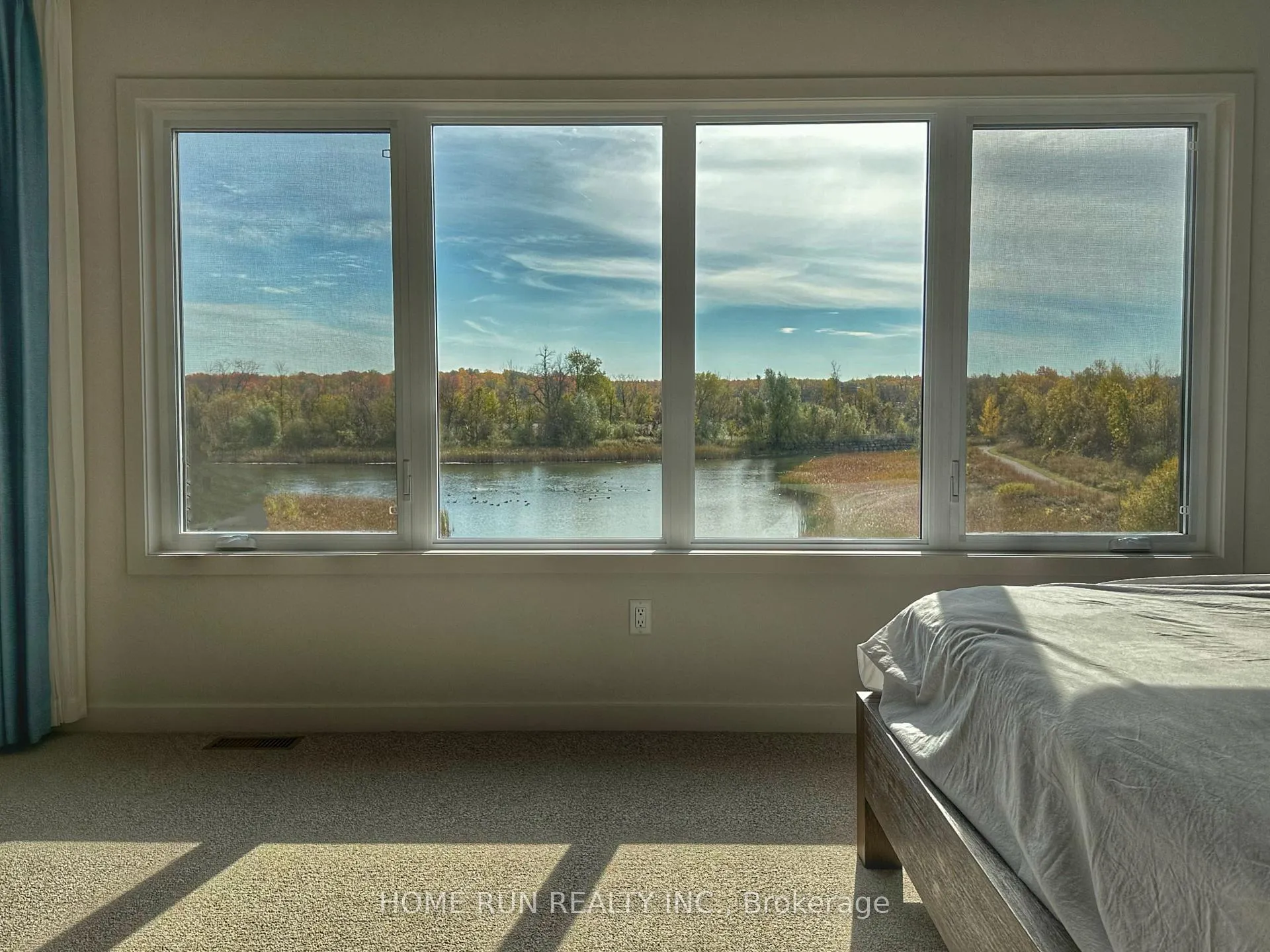 Photo 22 of 314 Shuttleworth Drive, Ottawa, Leitrim — HOMEH