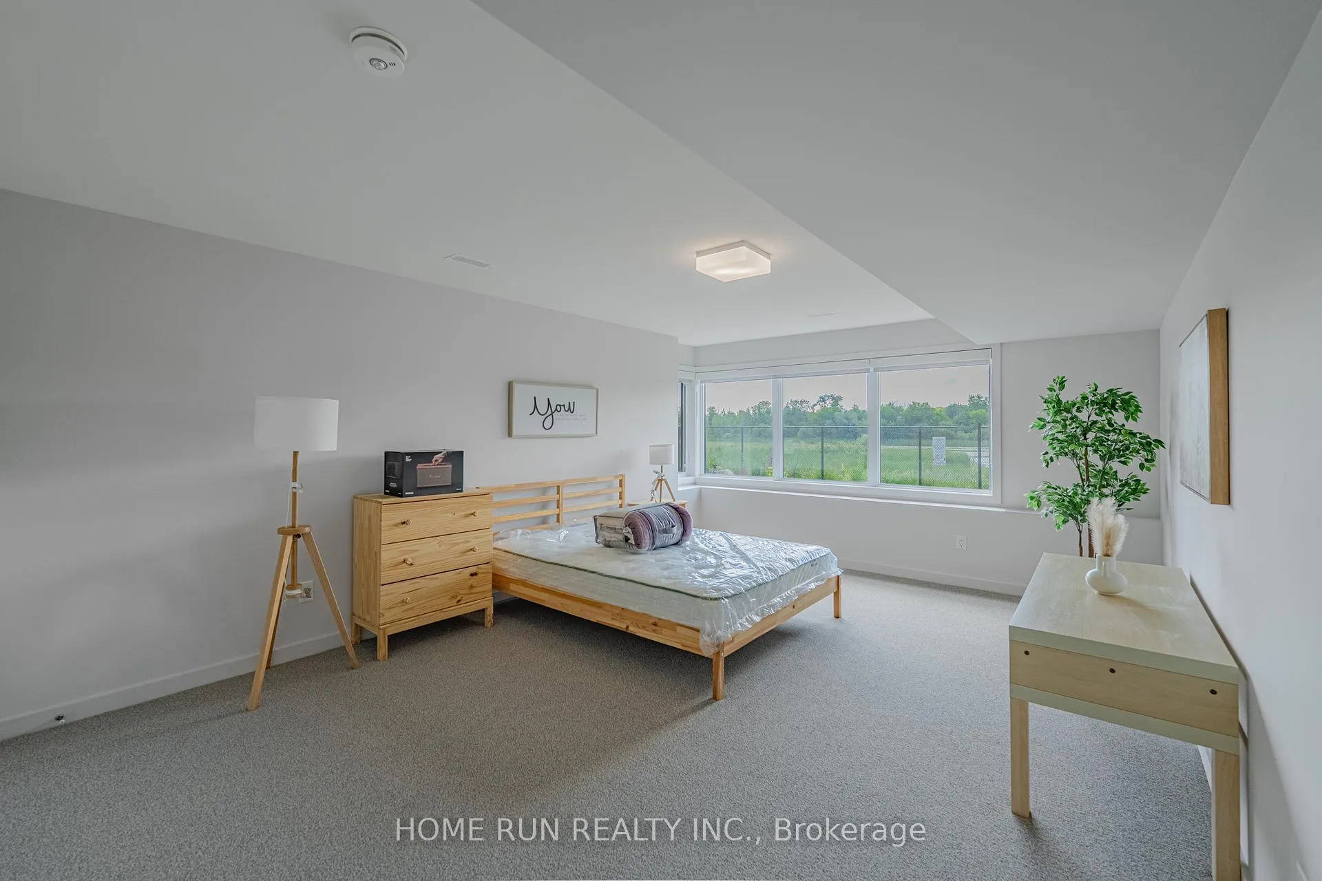 Photo 34 of 314 Shuttleworth Drive, Ottawa, Leitrim — HOMEH