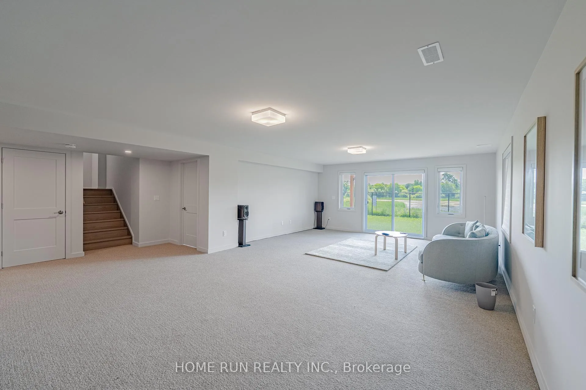 Photo 36 of 314 Shuttleworth Drive, Ottawa, Leitrim — HOMEH