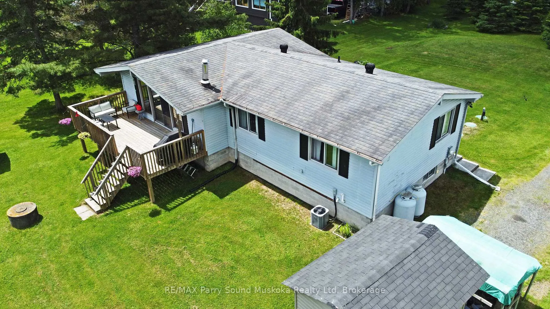 Photo 4 of 15 Dockside Drive, McKellar — HOMEH