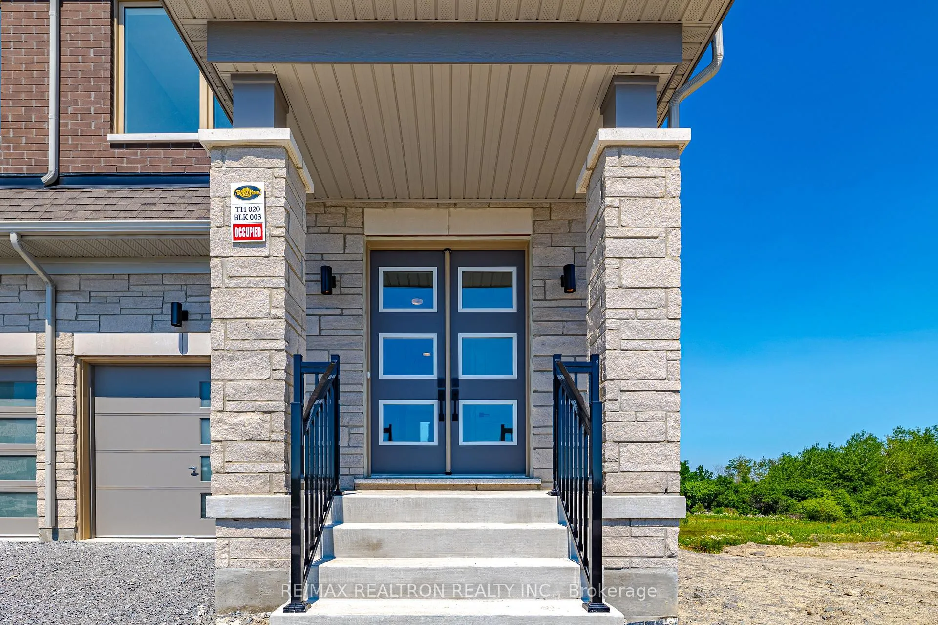 Photo 3 of 41 John McCrae Street, Richmond Hill, Rural Richmond Hill — HOMEH