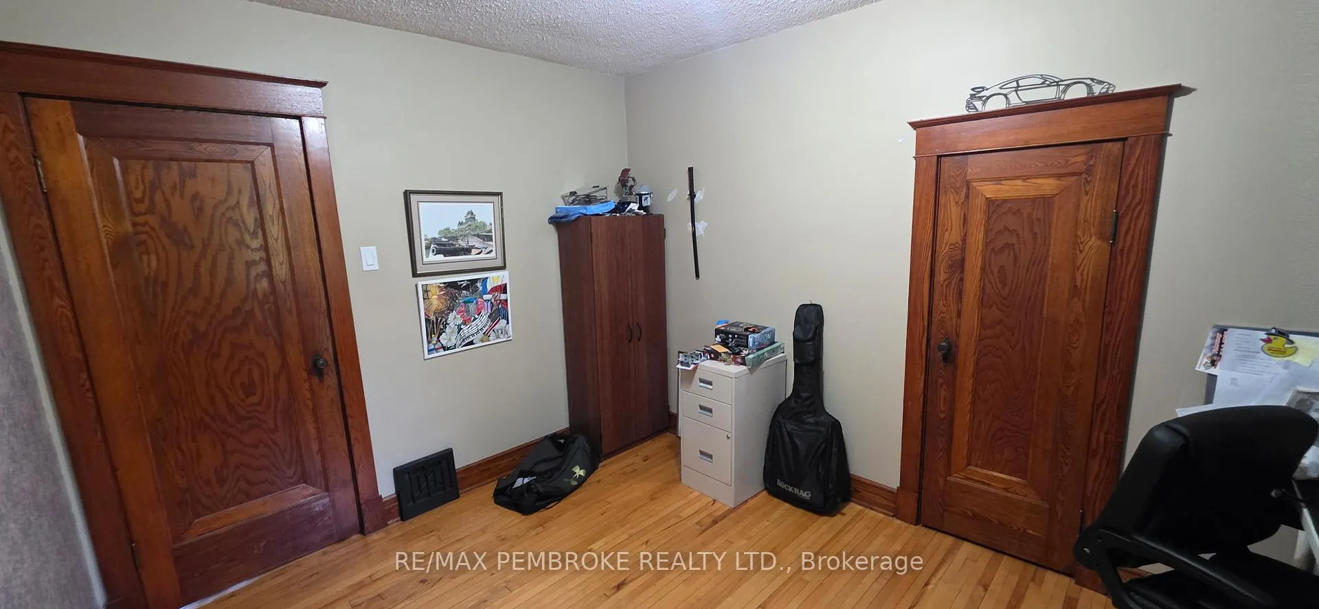 Photo 18 of 33 Doran Road, Petawawa, Petawawa — HOMEH