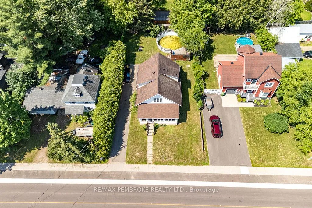 Photo 26 of 33 Doran Road, Petawawa, Petawawa — HOMEH