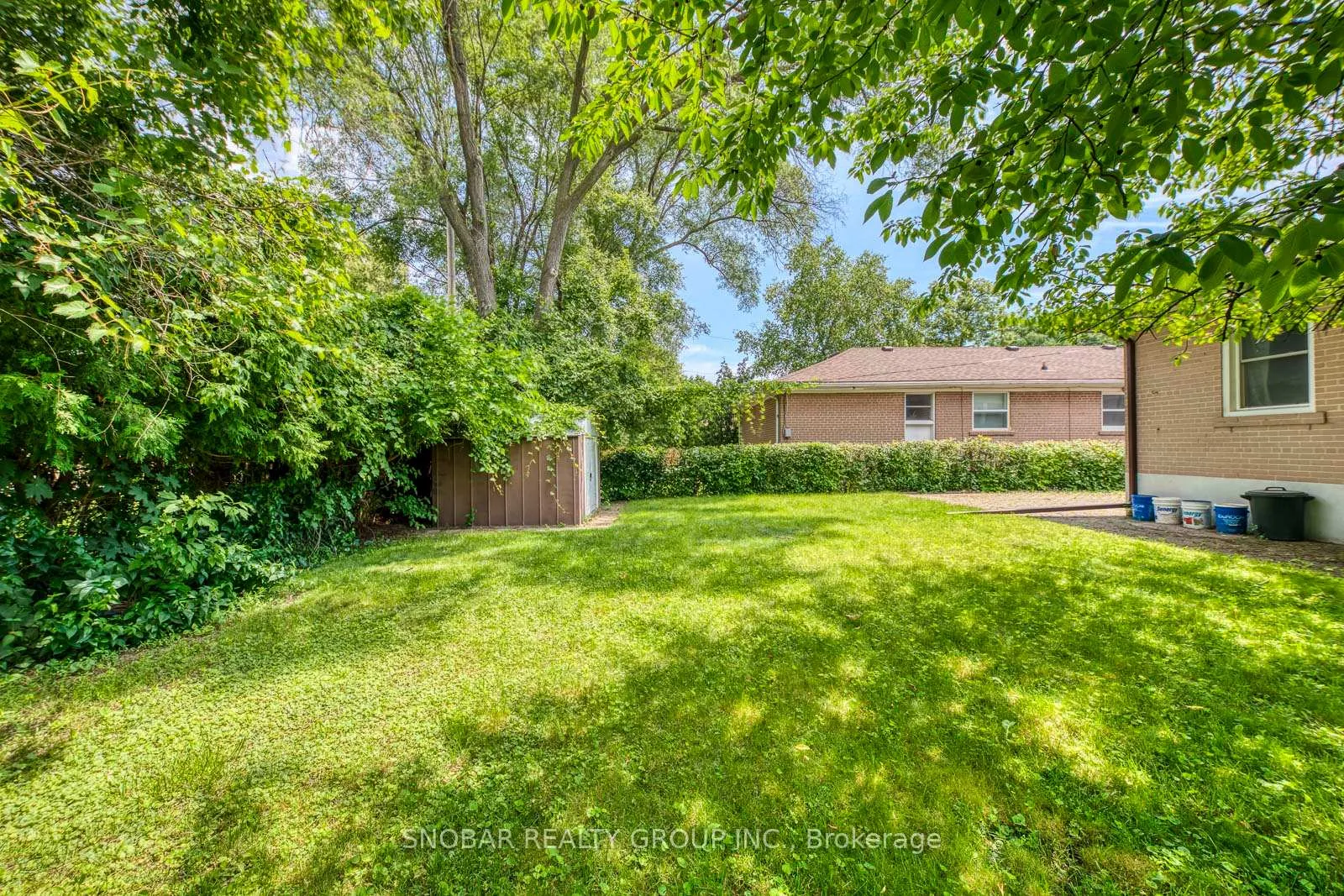 Photo 22 of 201 Thistle Down Boulevard, Etobicoke, Thistletown-Beaumonde Heights — HOMEH