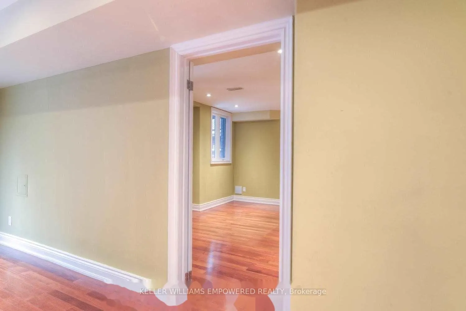 Photo 10 of Unit Lower, 142 Ner Israel Drive, Vaughan, Patterson — HOMEH