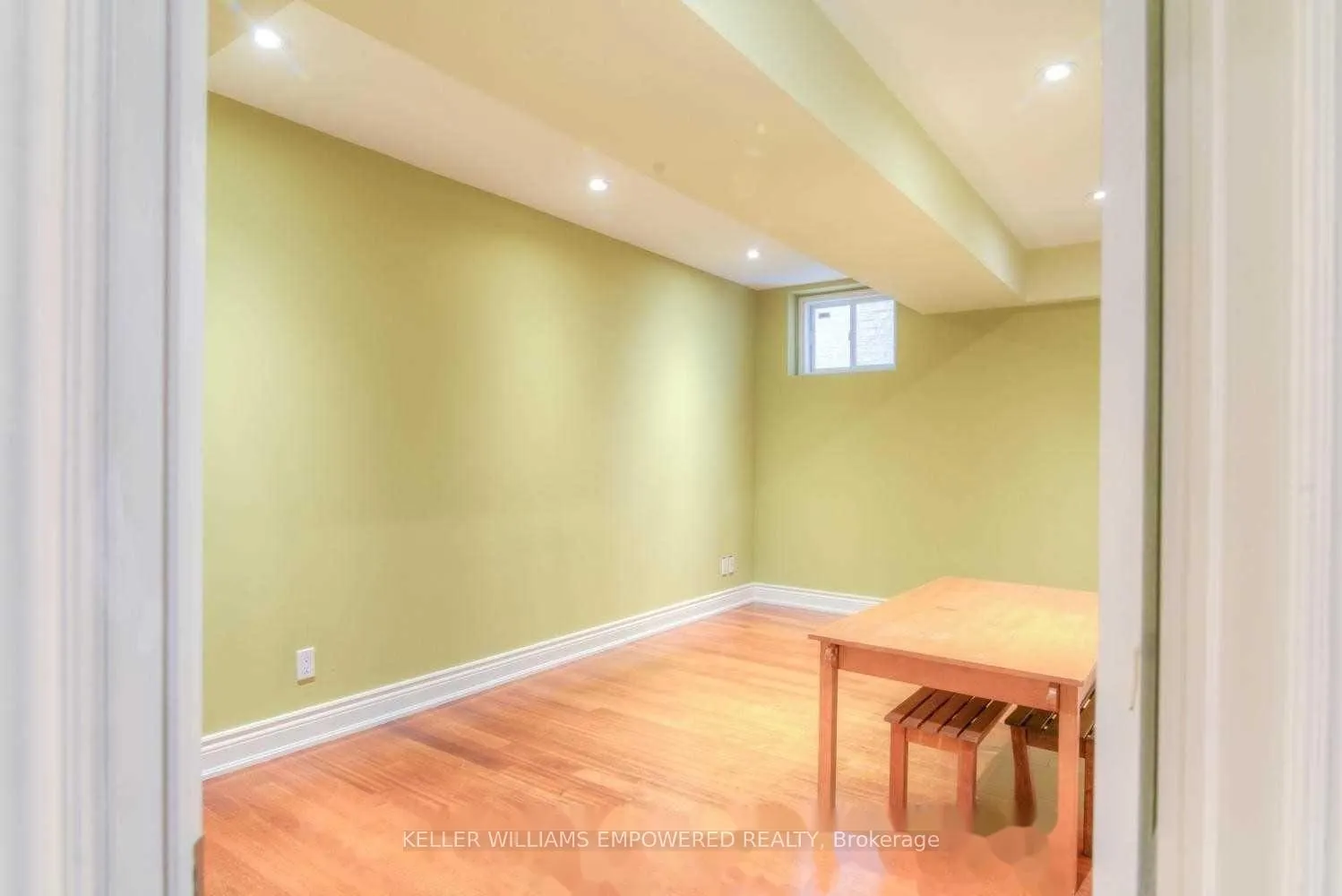 Photo 13 of Unit Lower, 142 Ner Israel Drive, Vaughan, Patterson — HOMEH
