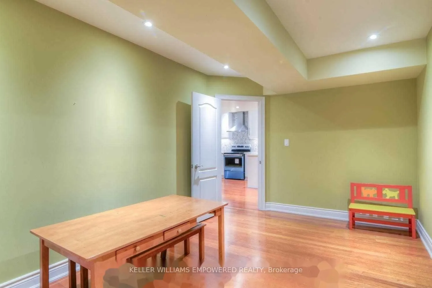 Photo 14 of Unit Lower, 142 Ner Israel Drive, Vaughan, Patterson — HOMEH