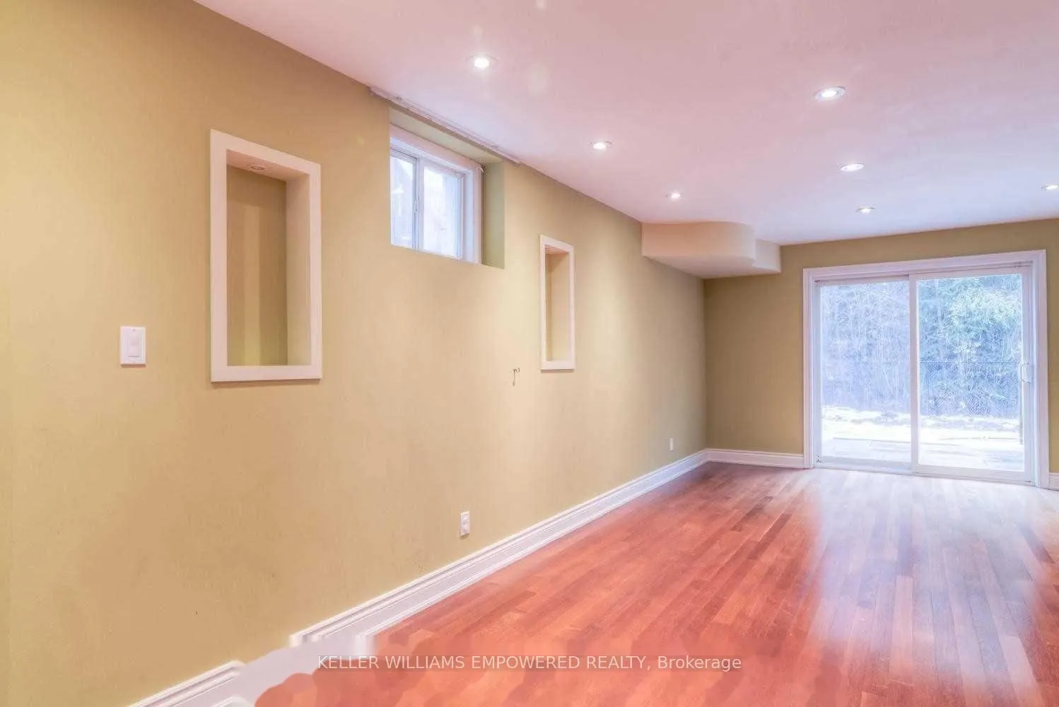 Photo 17 of Unit Lower, 142 Ner Israel Drive, Vaughan, Patterson — HOMEH