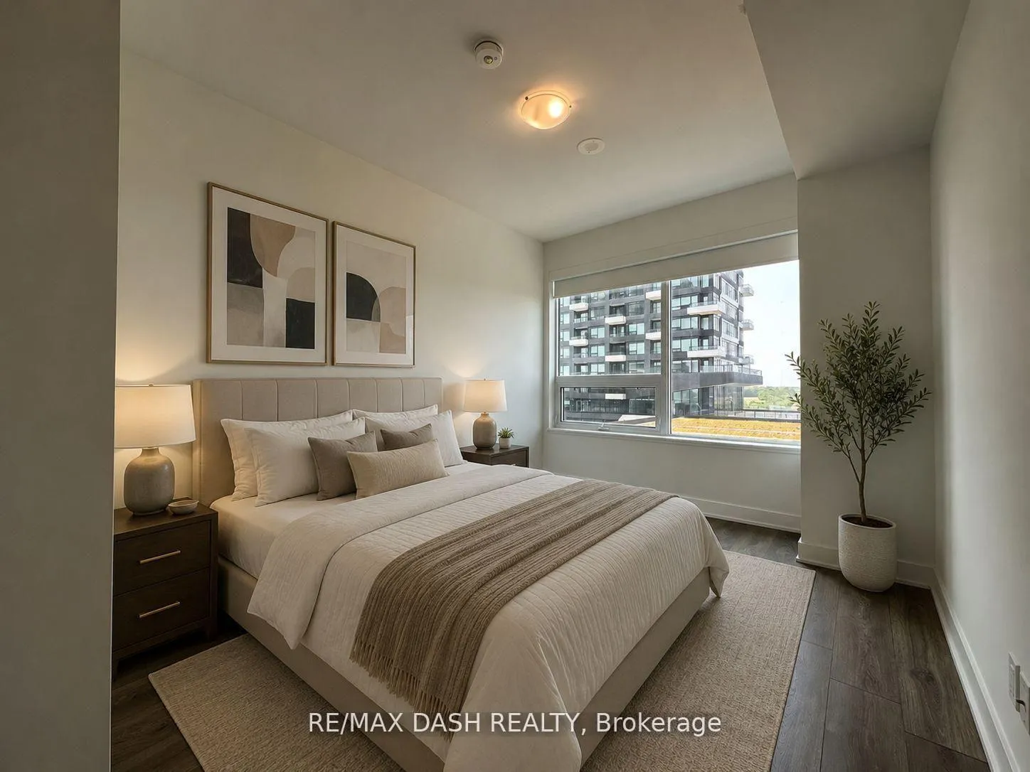 Photo 2 of Unit 621, 2485 Taunton Road, Oakville, River Oaks — HOMEH