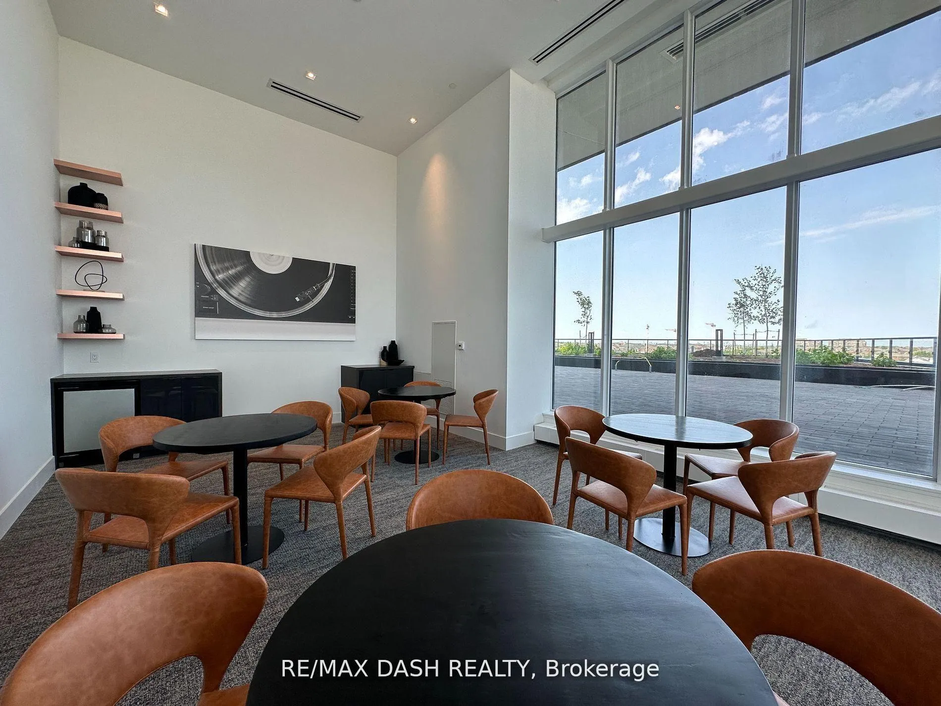 Photo 24 of Unit 621, 2485 Taunton Road, Oakville, River Oaks — HOMEH