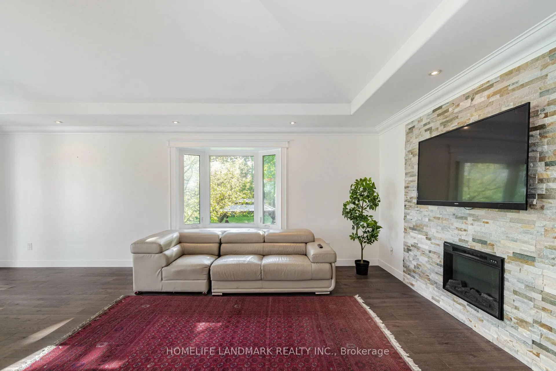 Photo 7 of 4754 County Rd 90, Springwater, Rural Springwater — HOMEH
