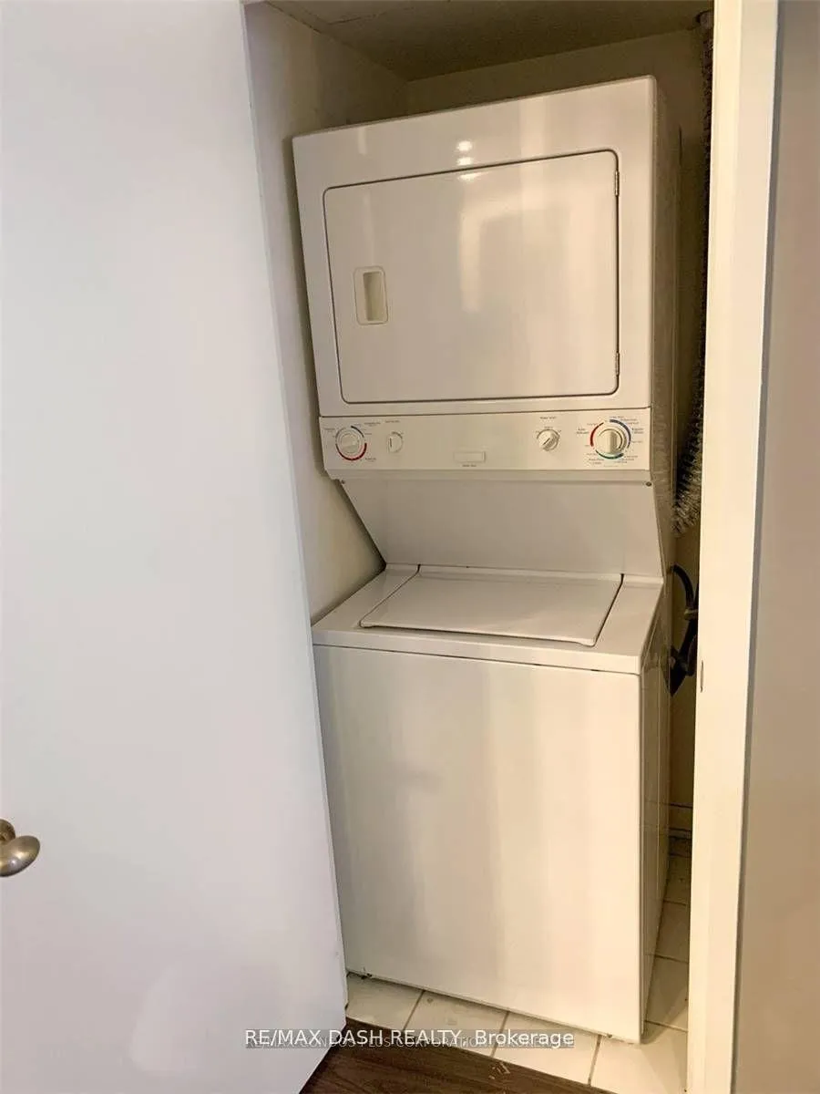 Photo 17 of Unit 413, 18 Beverley Street, Toronto, Kensington-Chinatown — HOMEH