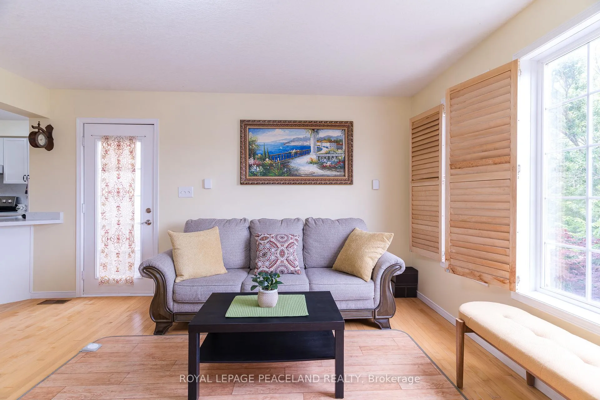 Photo 11 of 729 Grand Banks Drive, Waterloo, Eastbridge — HOMEH