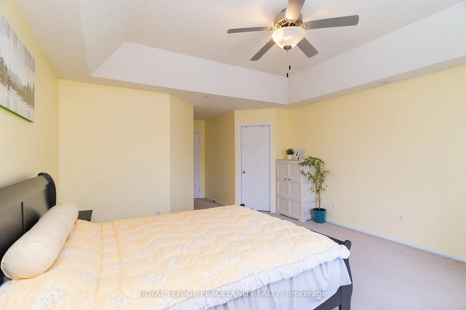 Photo 19 of 729 Grand Banks Drive, Waterloo, Eastbridge — HOMEH