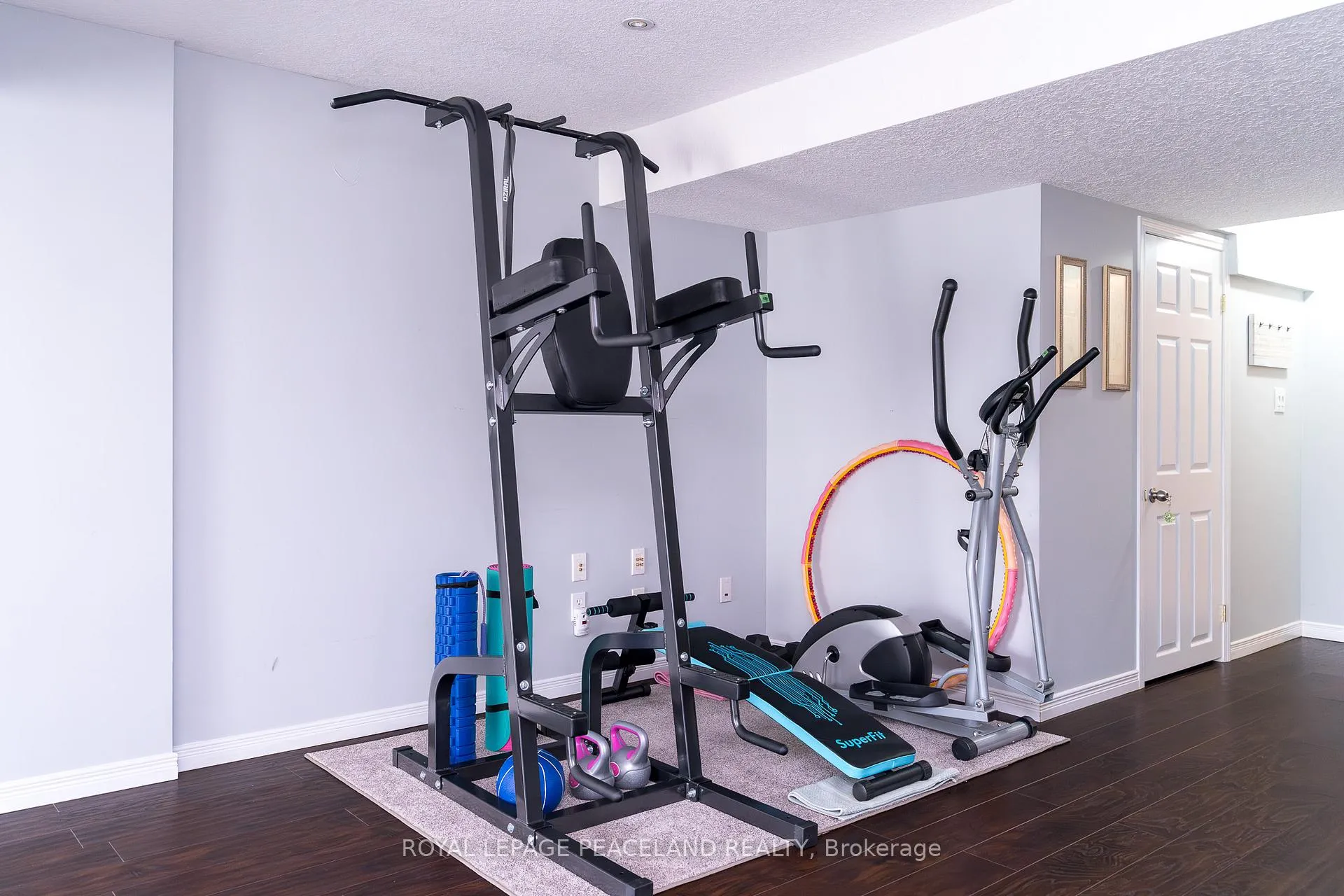Photo 33 of 729 Grand Banks Drive, Waterloo, Eastbridge — HOMEH