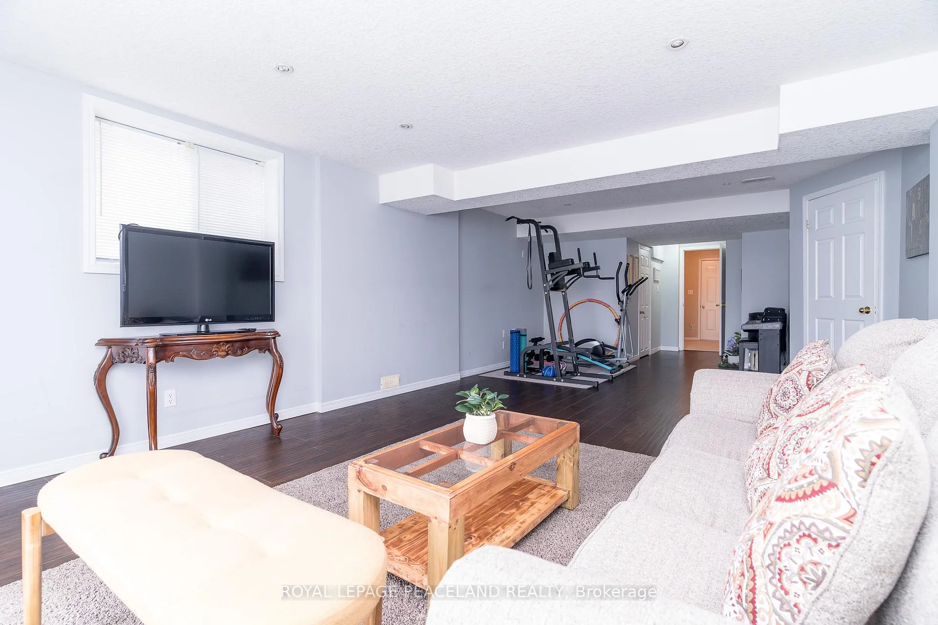 Photo 34 of 729 Grand Banks Drive, Waterloo, Eastbridge — HOMEH