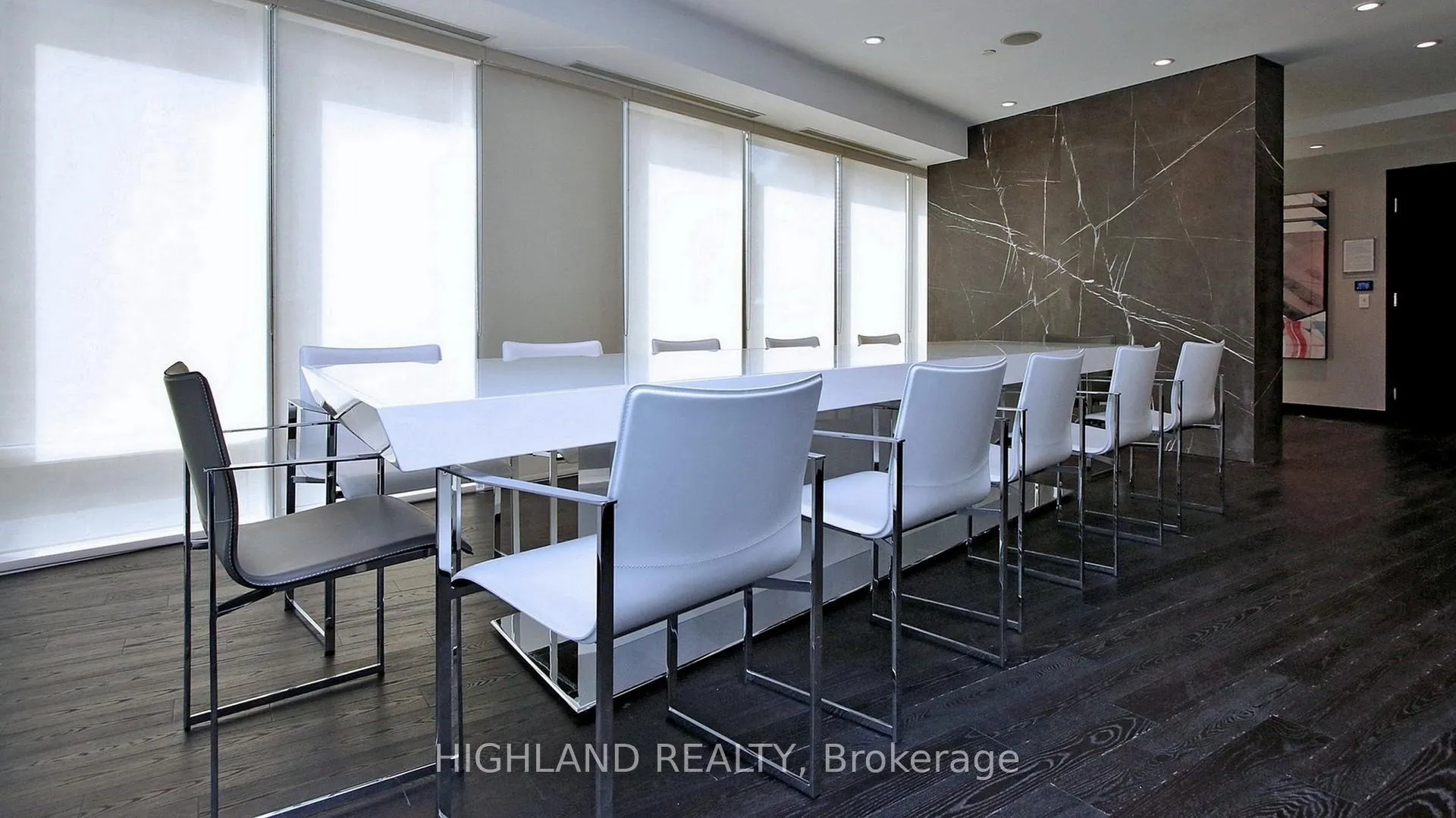 Photo 15 of Unit 2506, 8 The Esplanade, Toronto, Waterfront Communities — HOMEH