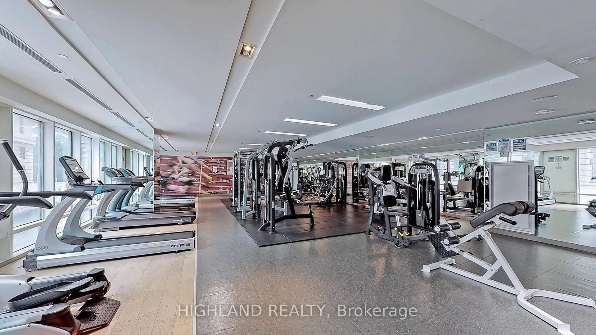 Photo 18 of Unit 2506, 8 The Esplanade, Toronto, Waterfront Communities — HOMEH
