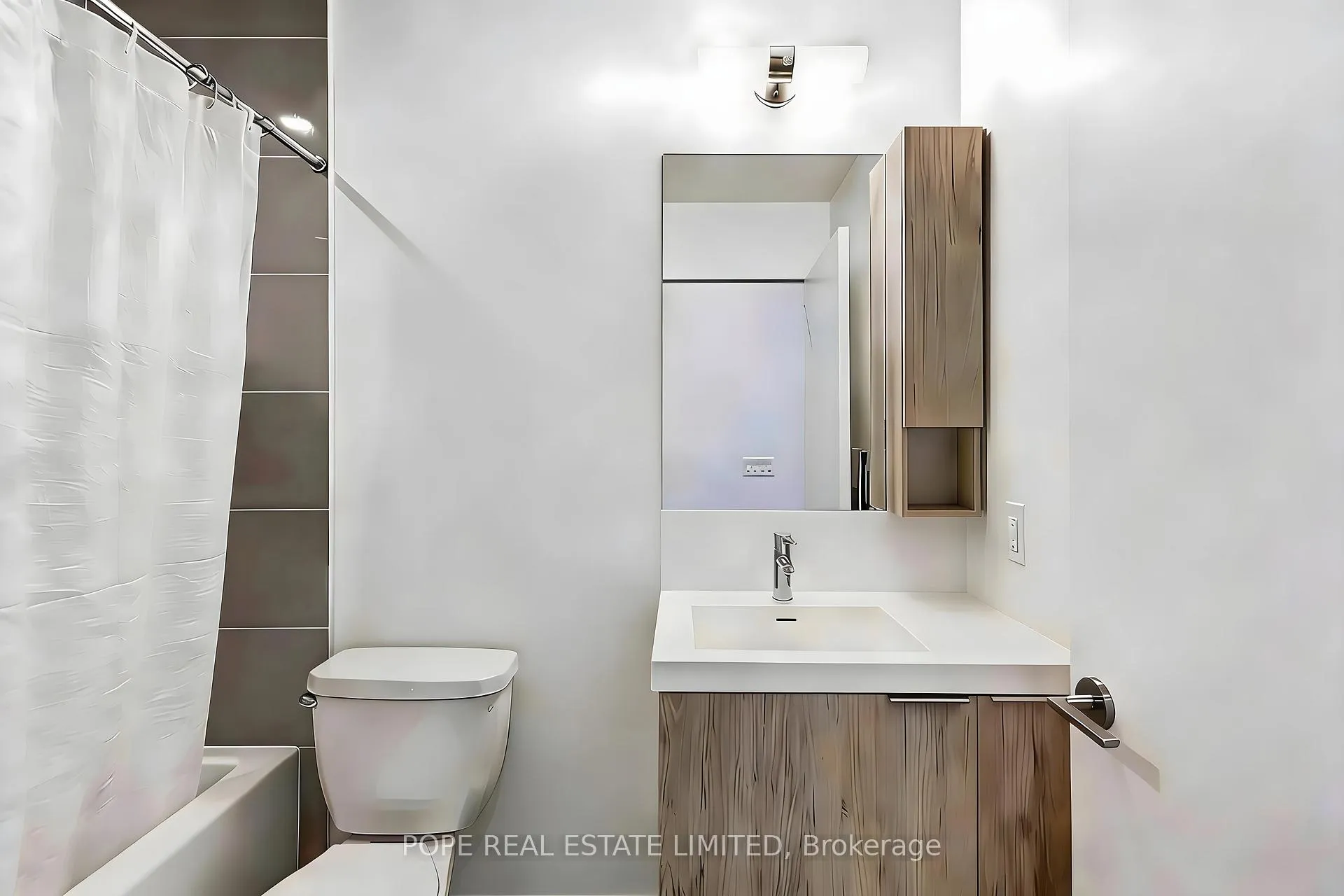 Photo 9 of Unit W1002, 225 Sumach Street, Toronto, Regent Park — HOMEH
