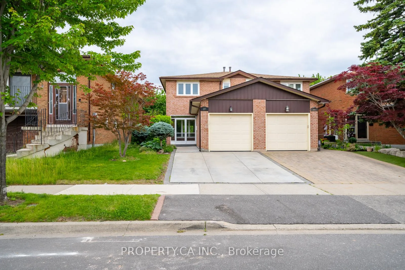 Photo 2 of 27 Boyne Highlands Court, Vaughan, Glen Shields — HOMEH