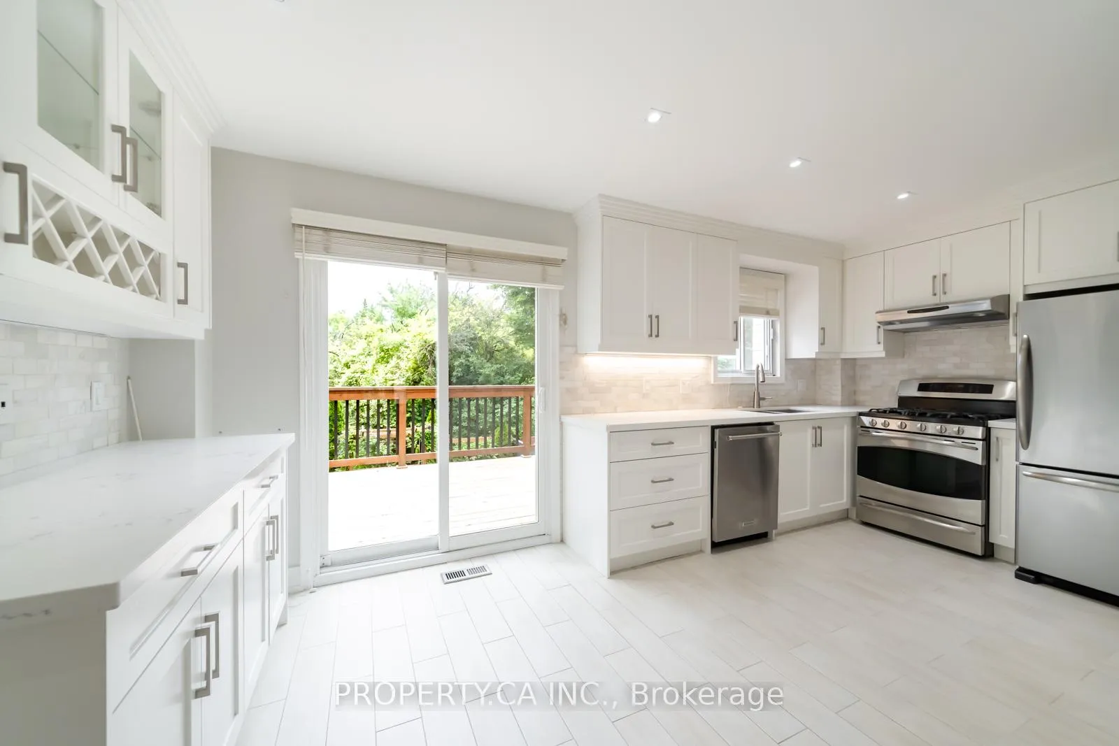 Photo 17 of 27 Boyne Highlands Court, Vaughan, Glen Shields — HOMEH