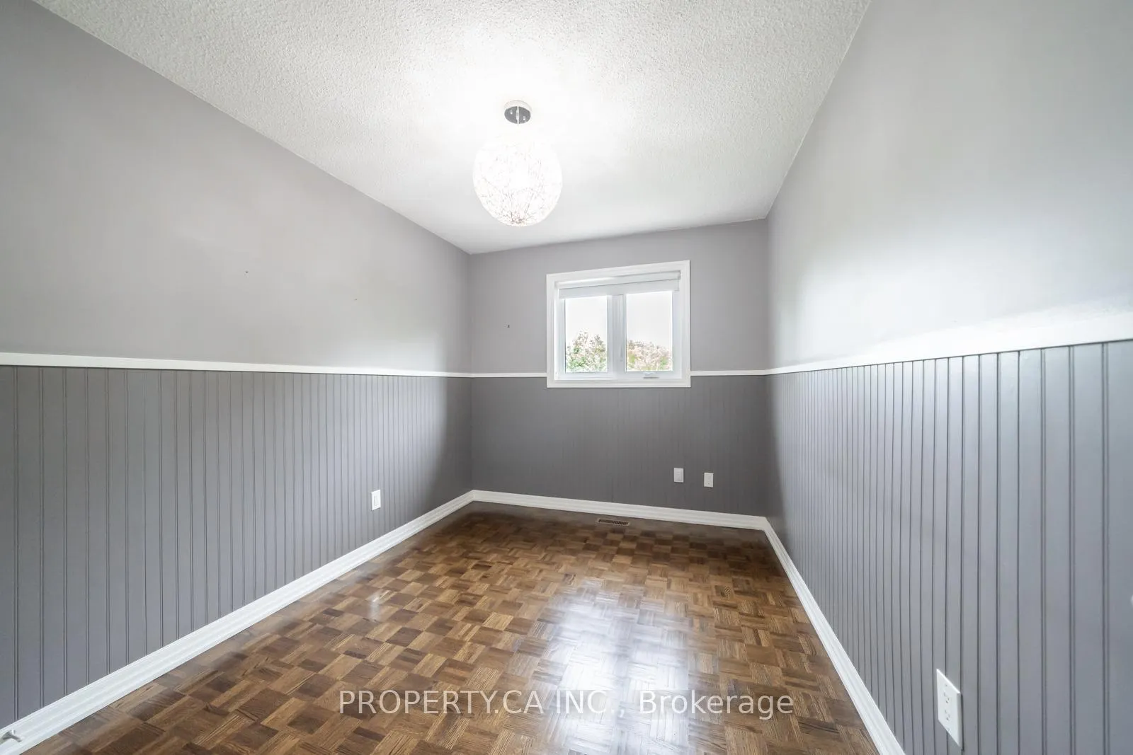 Photo 29 of 27 Boyne Highlands Court, Vaughan, Glen Shields — HOMEH