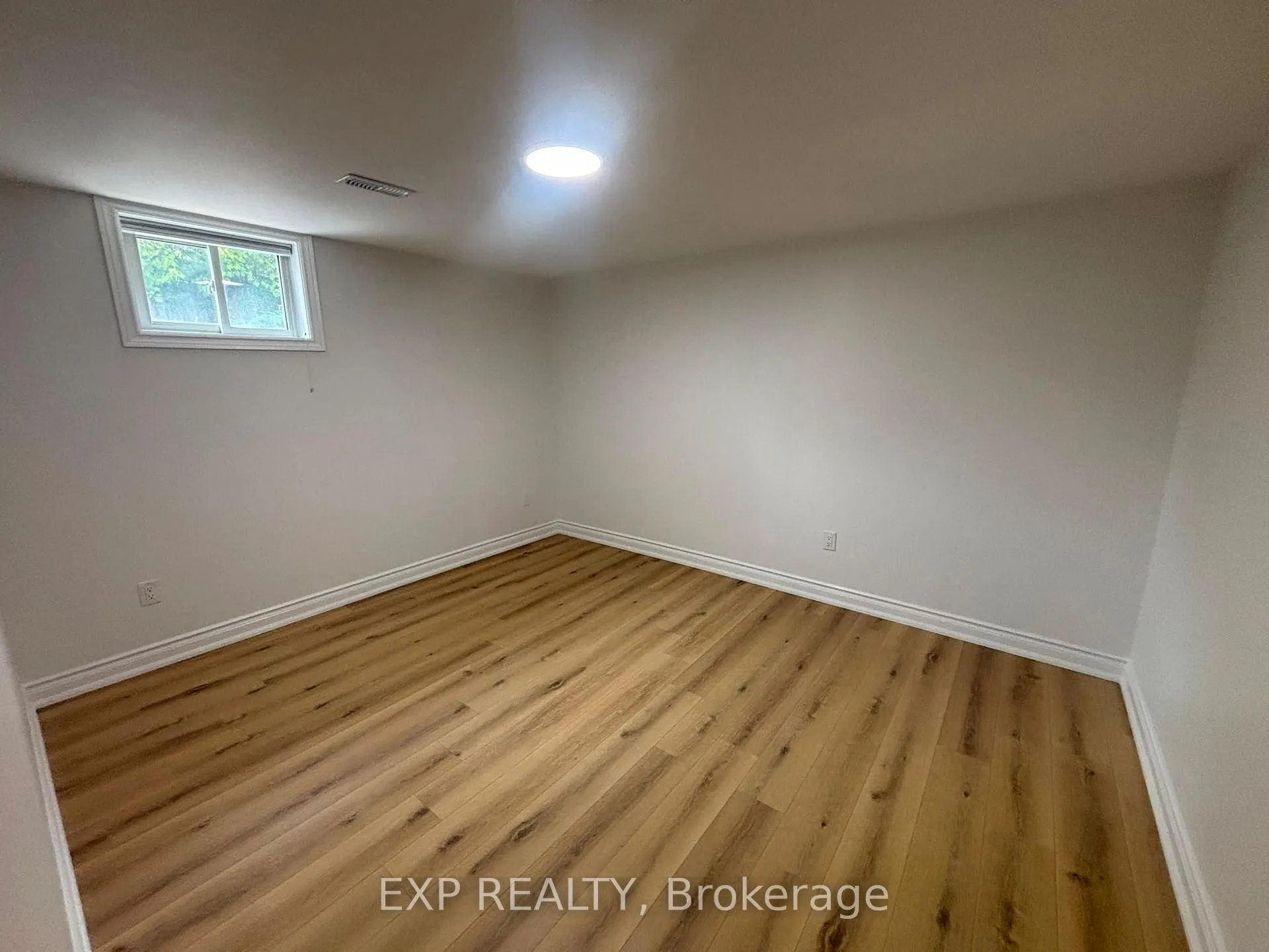 Photo 9 of Unit Lower, 564 Central Park Boulevard N, Oshawa, O'Neill — HOMEH