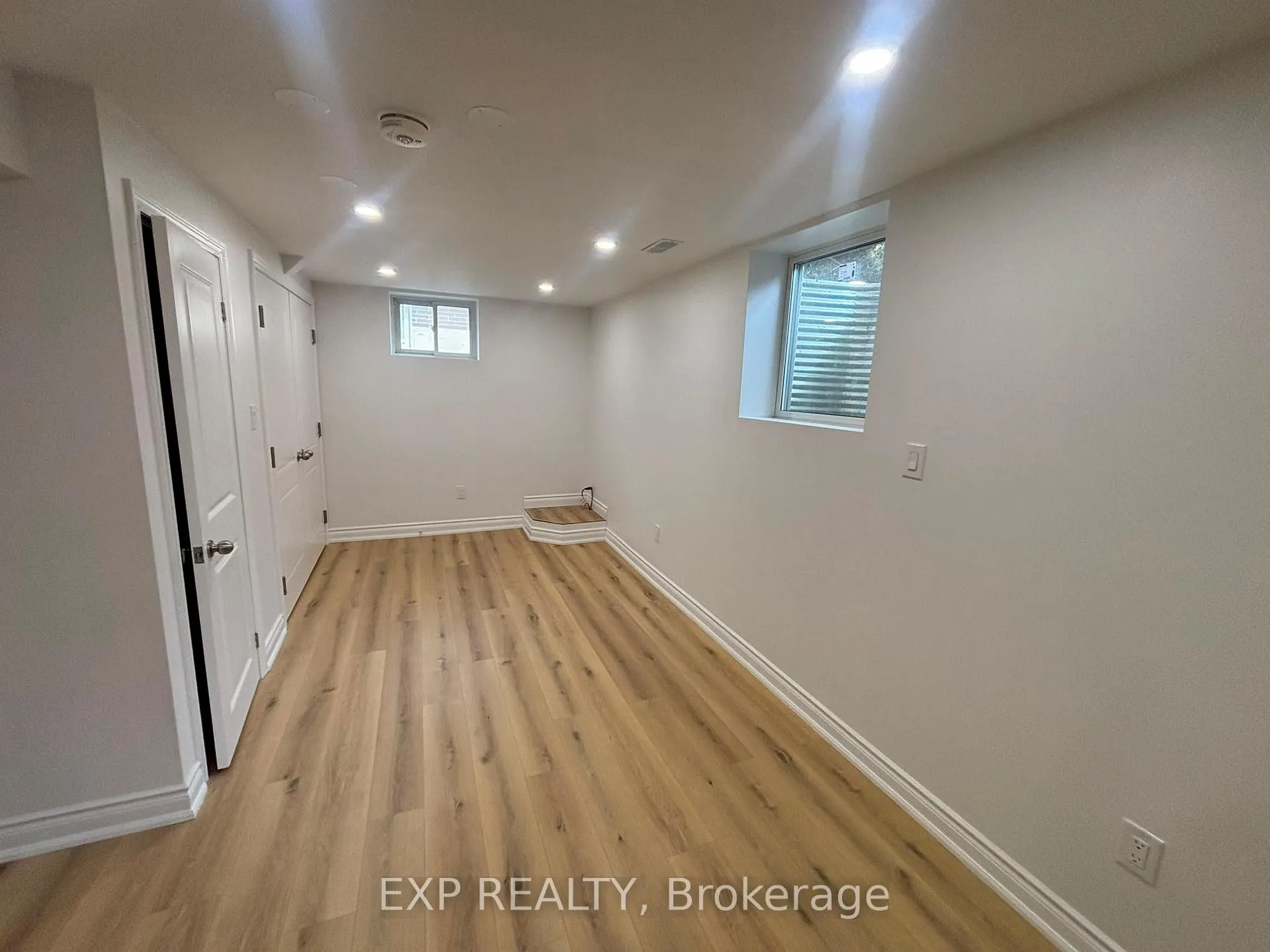 Photo 10 of Unit Lower, 564 Central Park Boulevard N, Oshawa, O'Neill — HOMEH