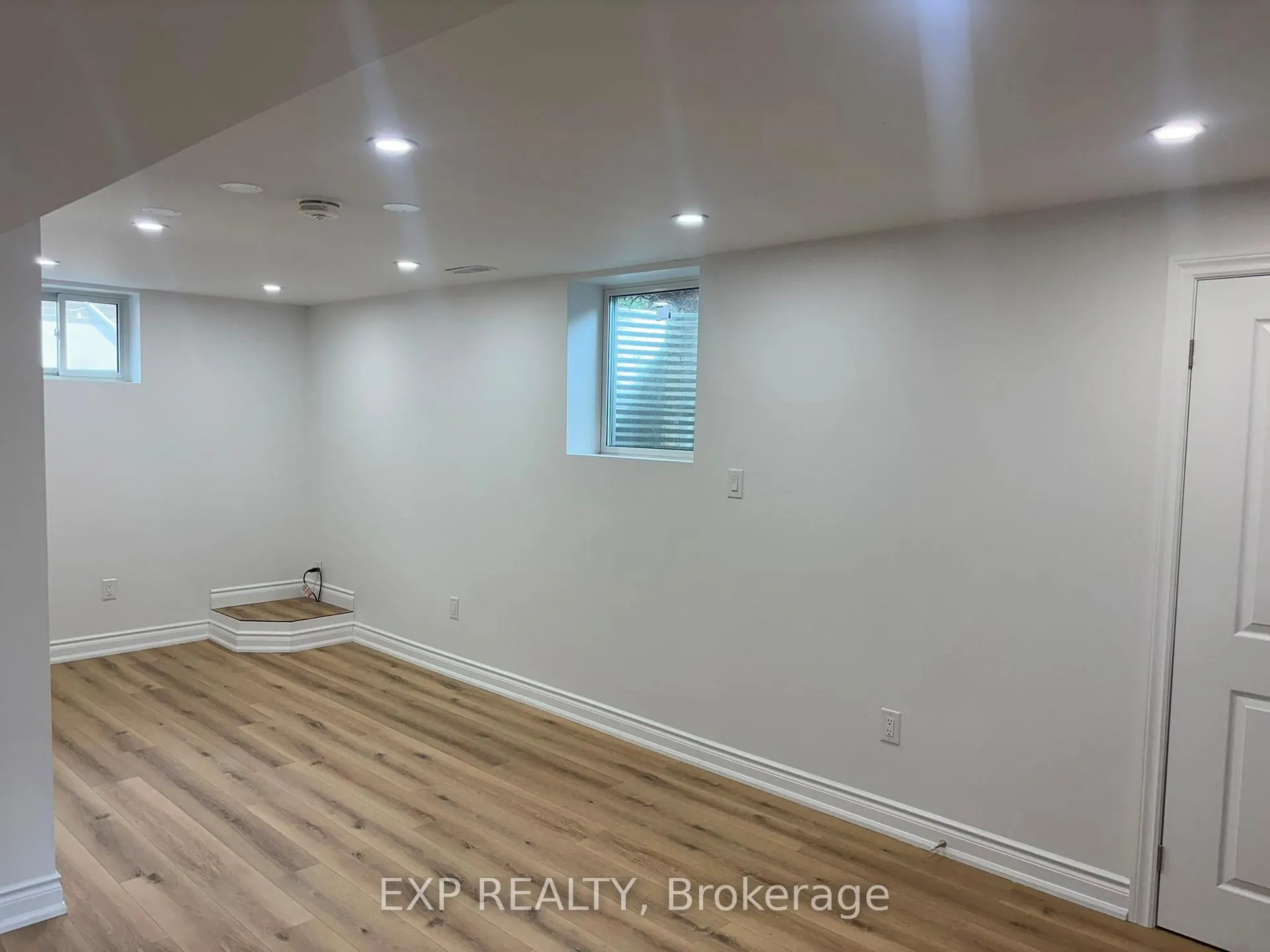 Photo 11 of Unit Lower, 564 Central Park Boulevard N, Oshawa, O'Neill — HOMEH