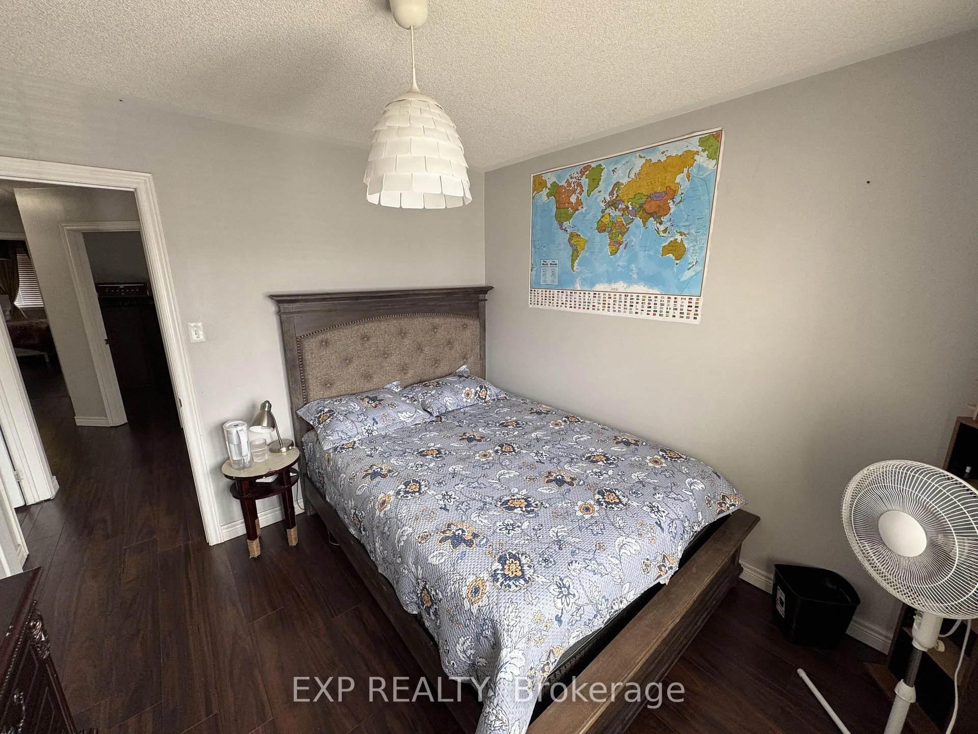 Photo 8 of 43 Thornbush Boulevard, Brampton, Fletcher's Meadow — HOMEH