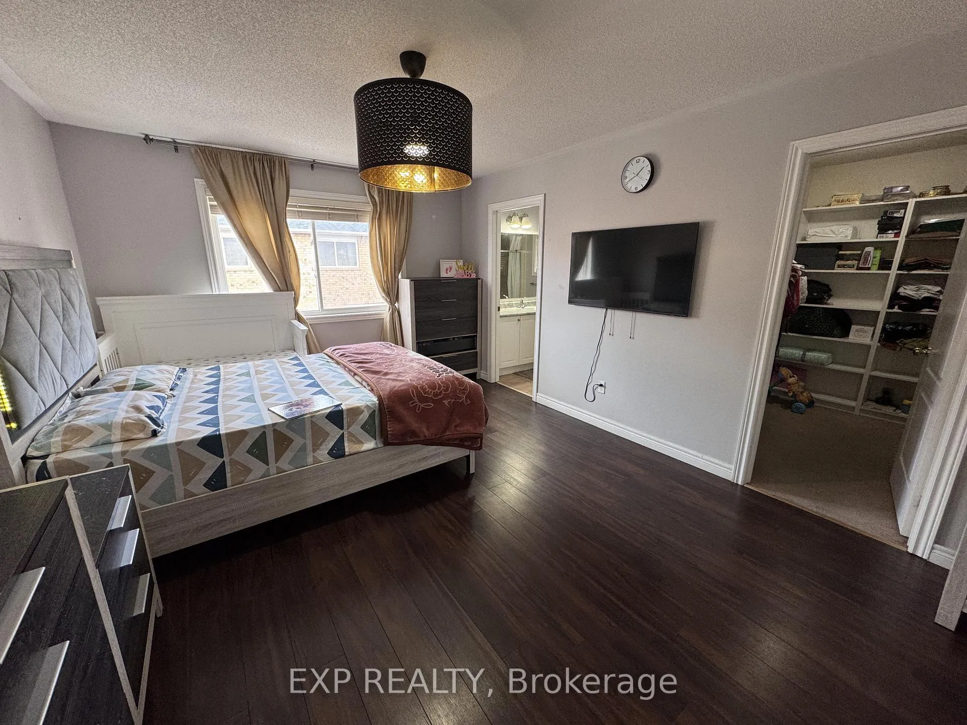 Photo 11 of 43 Thornbush Boulevard, Brampton, Fletcher's Meadow — HOMEH