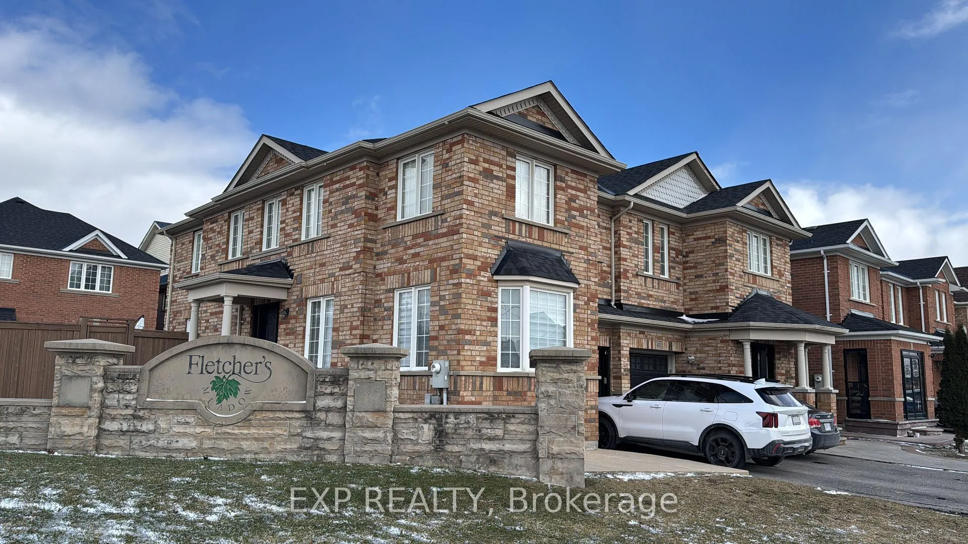 Photo 24 of 43 Thornbush Boulevard, Brampton, Fletcher's Meadow — HOMEH