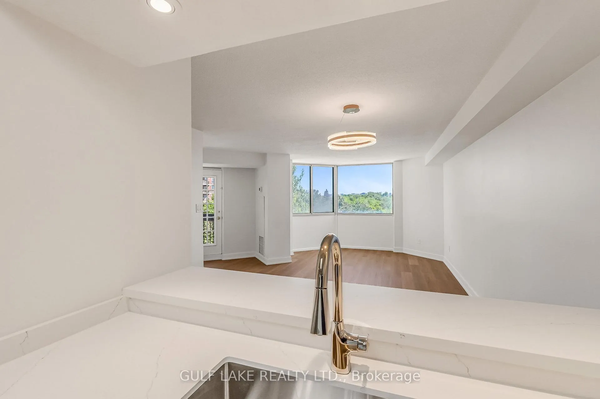 Photo 5 of Unit 510, 236 Albion Road, Etobicoke, Elms-Old Rexdale — HOMEH