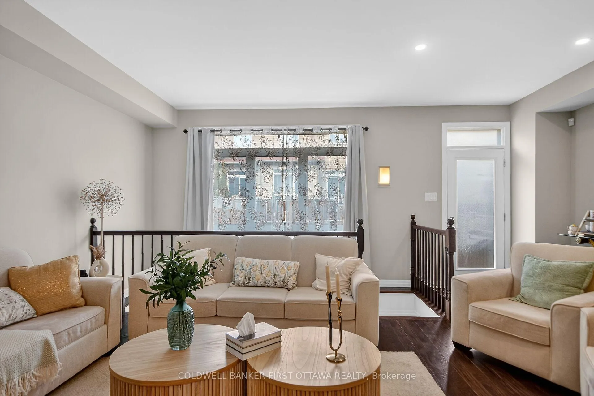 Photo 6 of 906 Littlerock Street, Ottawa, Leitrim — HOMEH