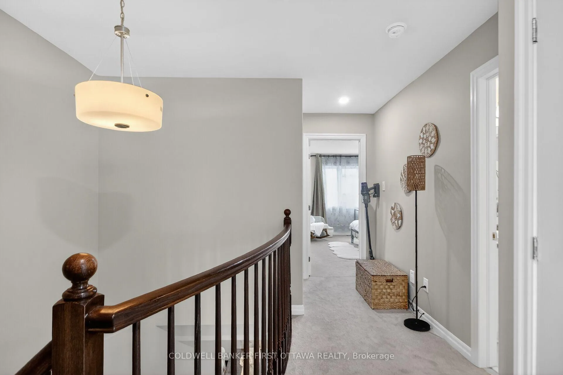 Photo 22 of 906 Littlerock Street, Ottawa, Leitrim — HOMEH