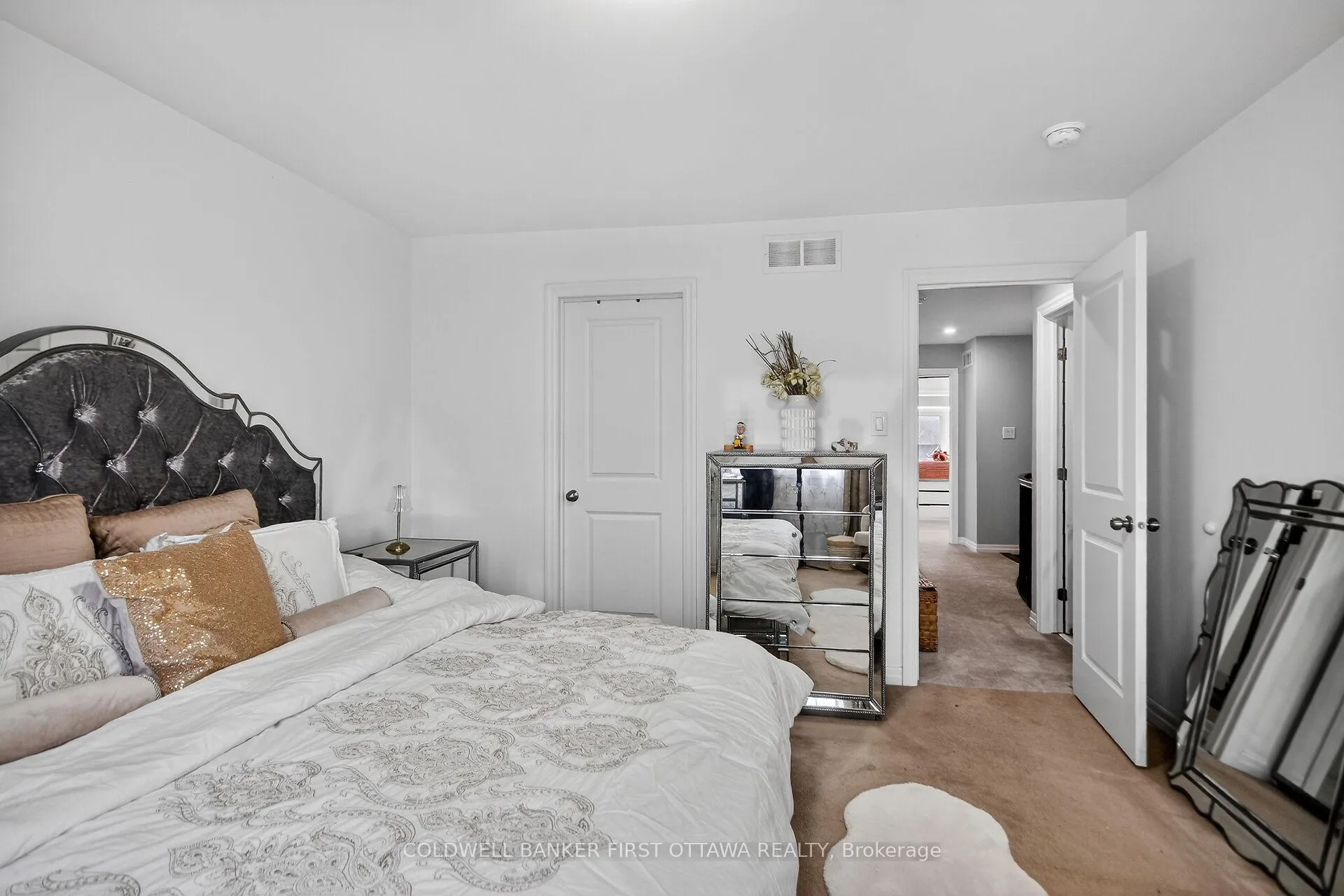 Photo 24 of 906 Littlerock Street, Ottawa, Leitrim — HOMEH