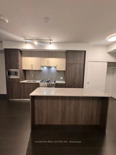 Photo 4 of Unit 409, 8 Manor Road W, Toronto, Yonge-Eglinton — HOMEH