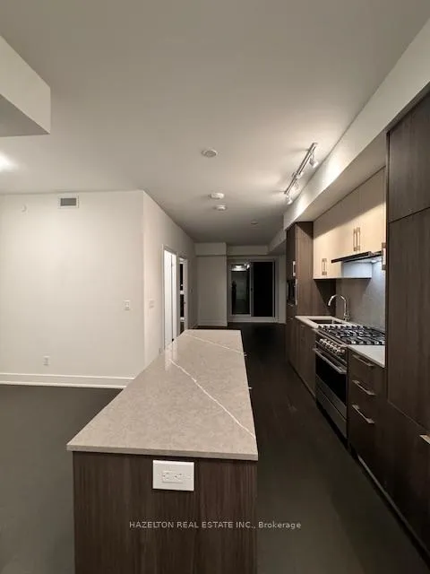 Photo 10 of Unit 409, 8 Manor Road W, Toronto, Yonge-Eglinton — HOMEH