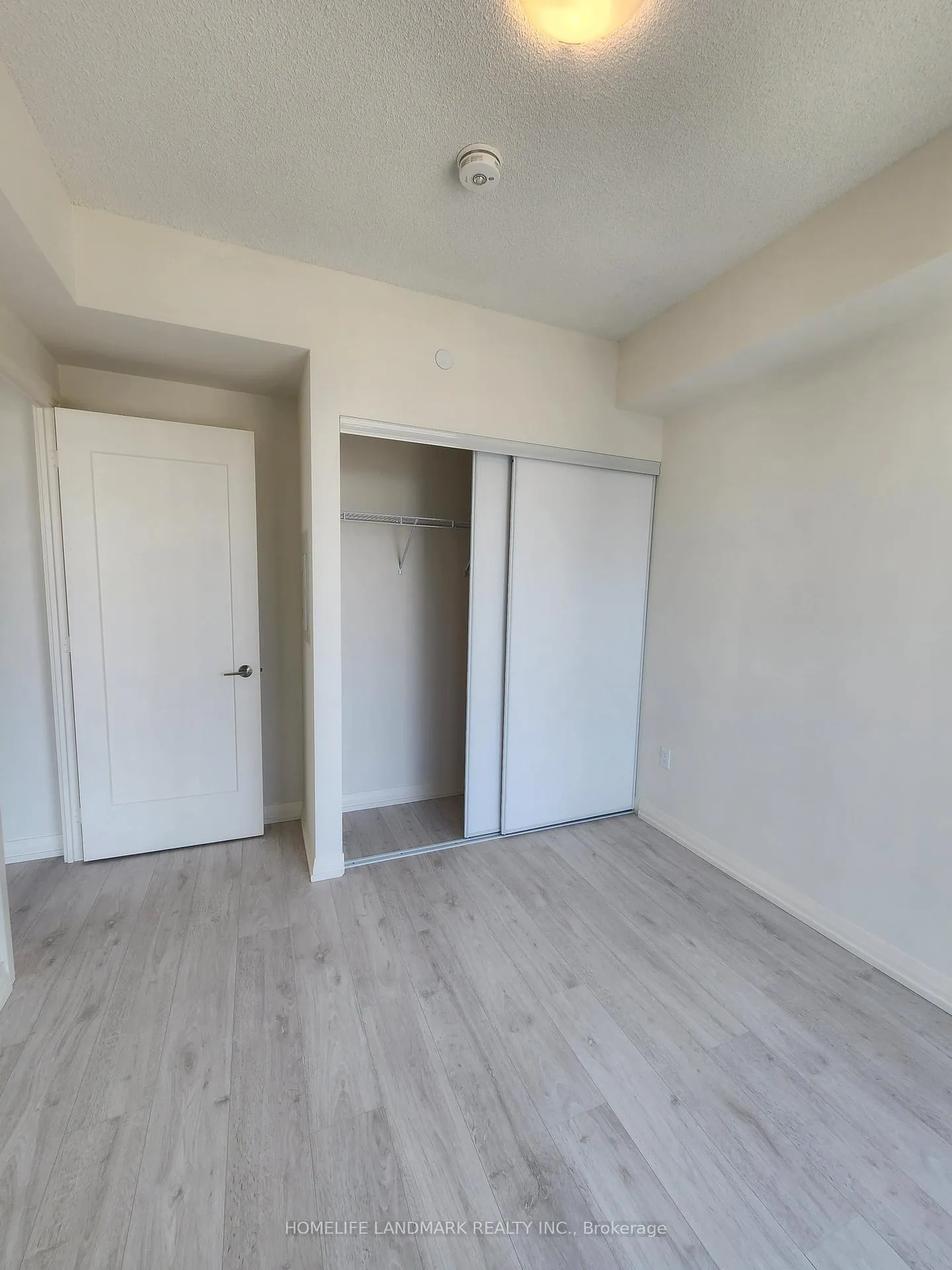 Photo 11 of Unit 2510, 27 Korda Gate, Vaughan, Vellore Village — HOMEH